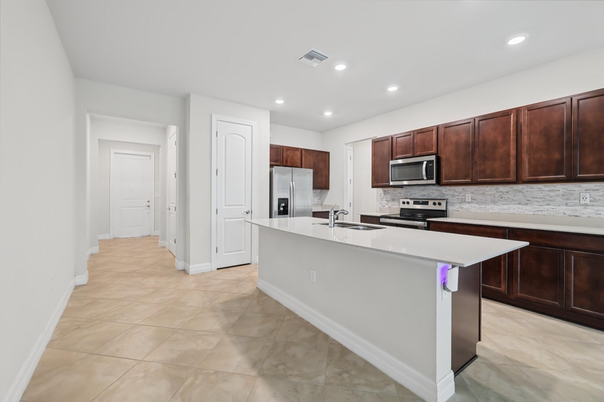 Appleton Cir, Fort Lauderdale, FL 33309 #1