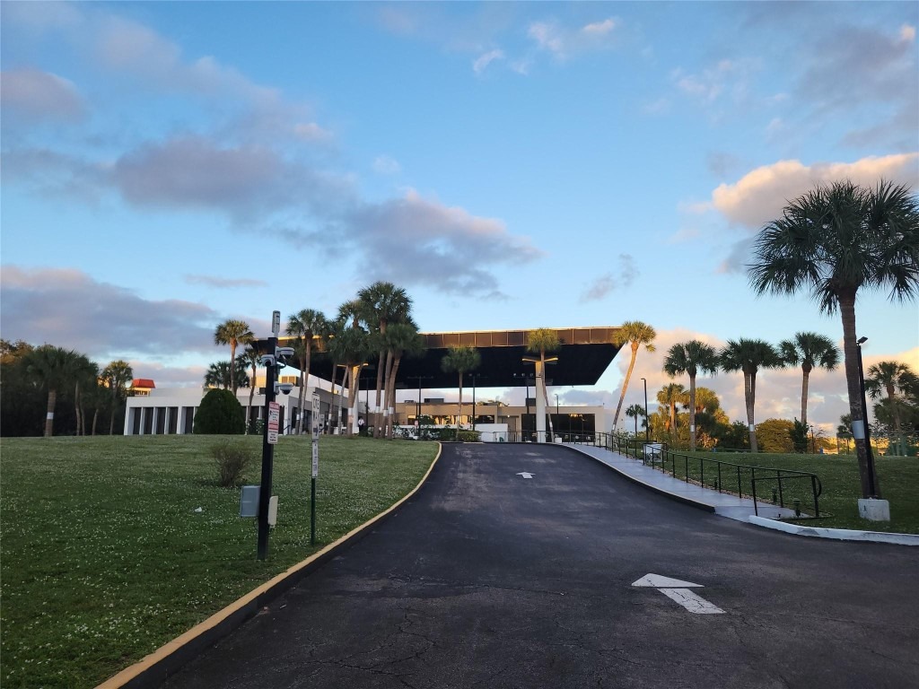 Environ Blvd, Lauderhill, FL 33319 #1