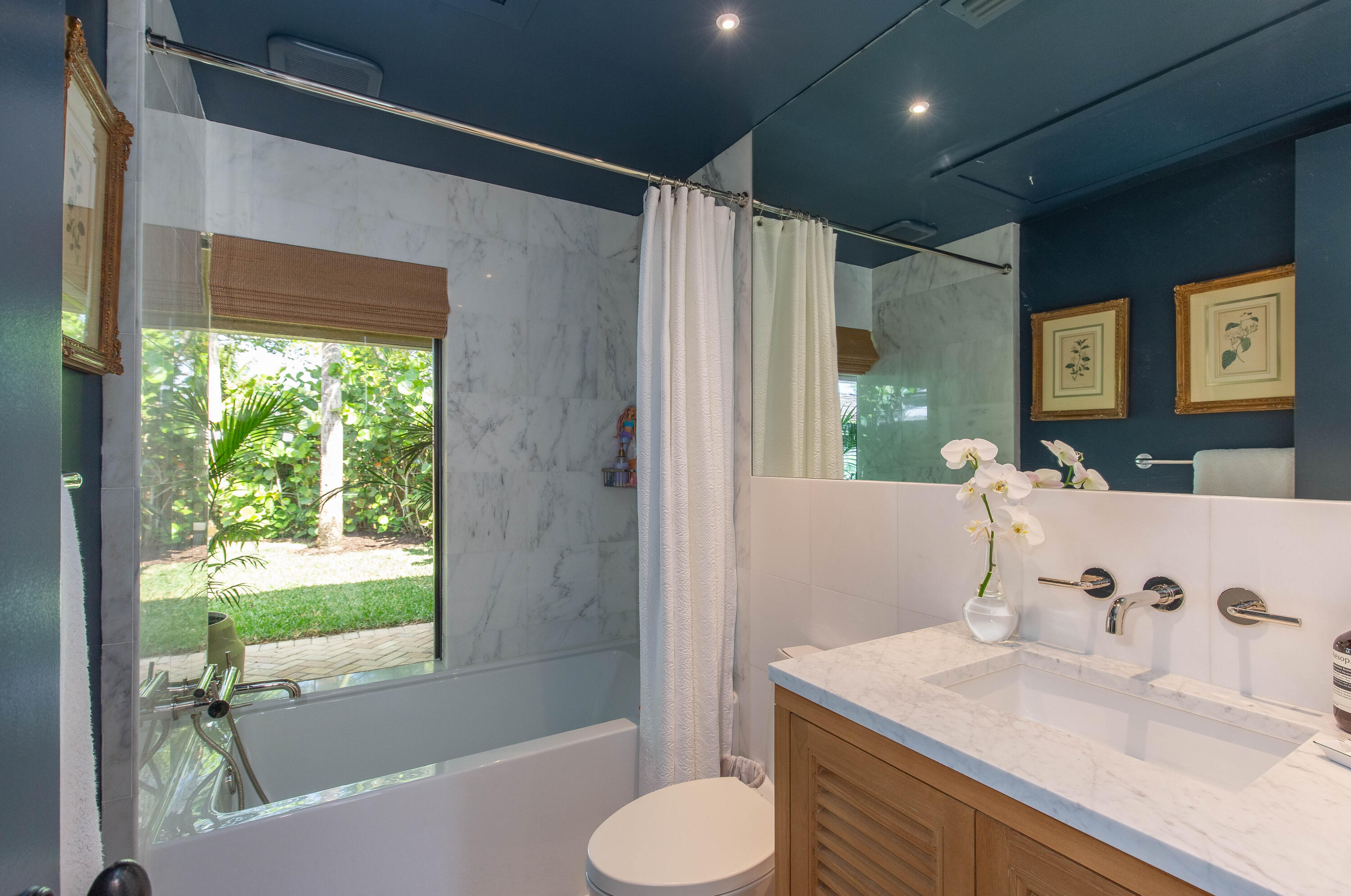 Wimbledon Cir, Wellington, FL 33414