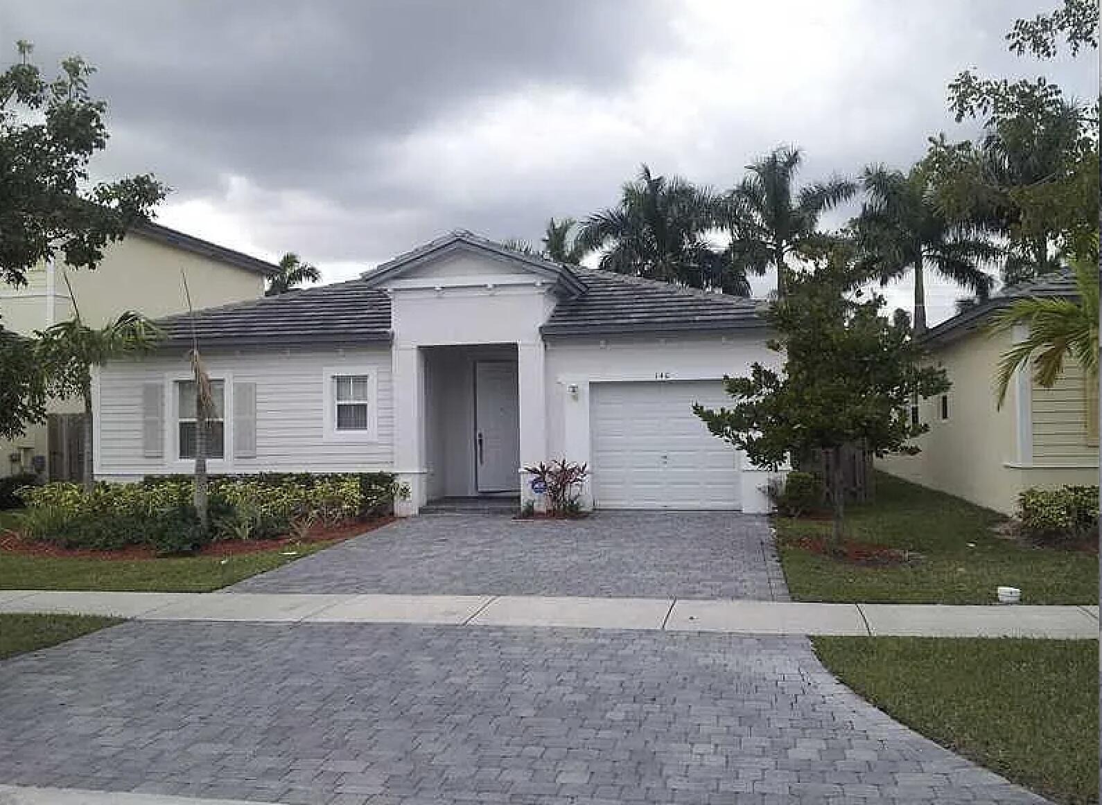 28th Ter, Homestead, FL 33033