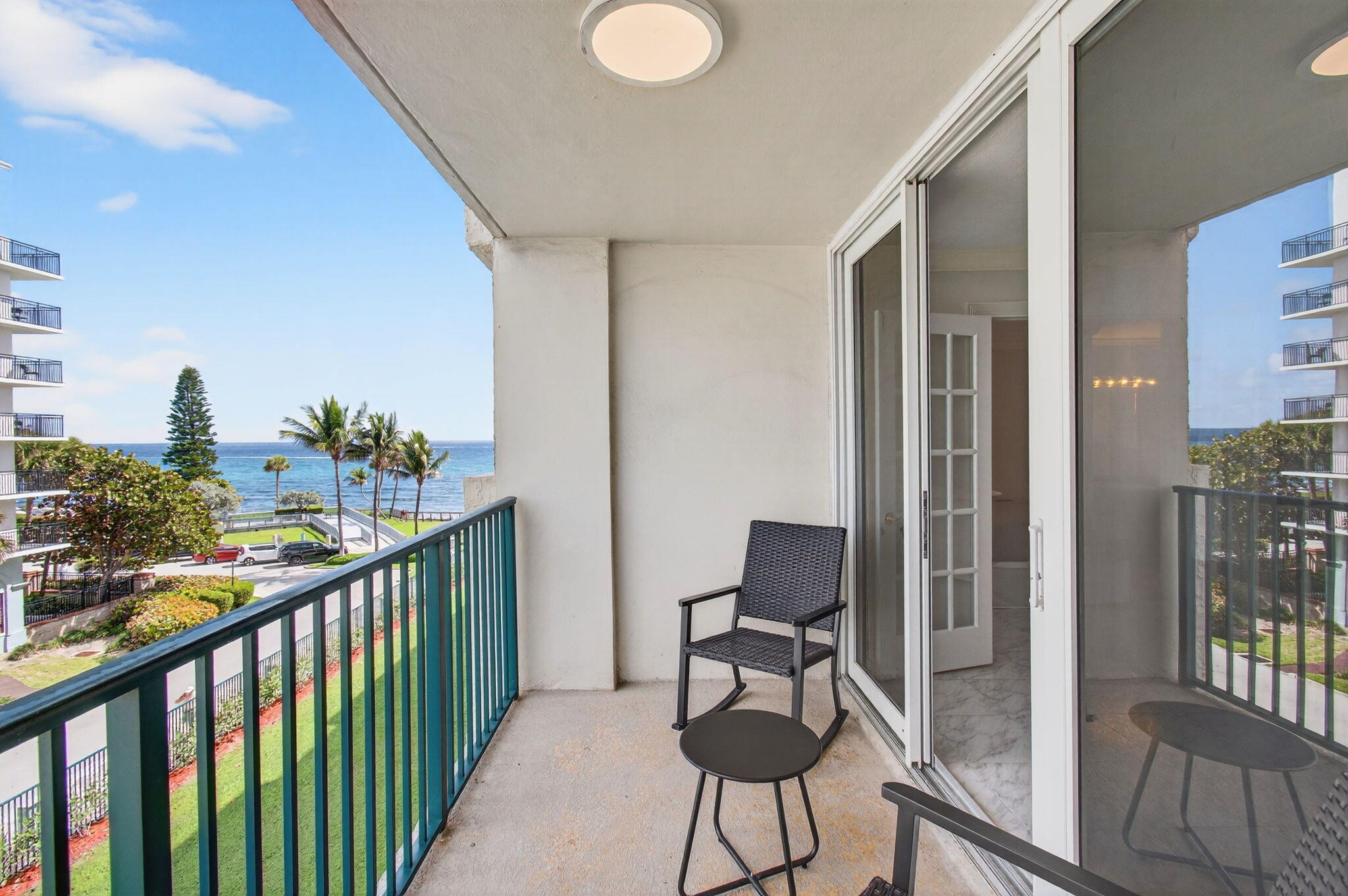 Hillsboro Mile , Hillsboro Beach, FL 33062