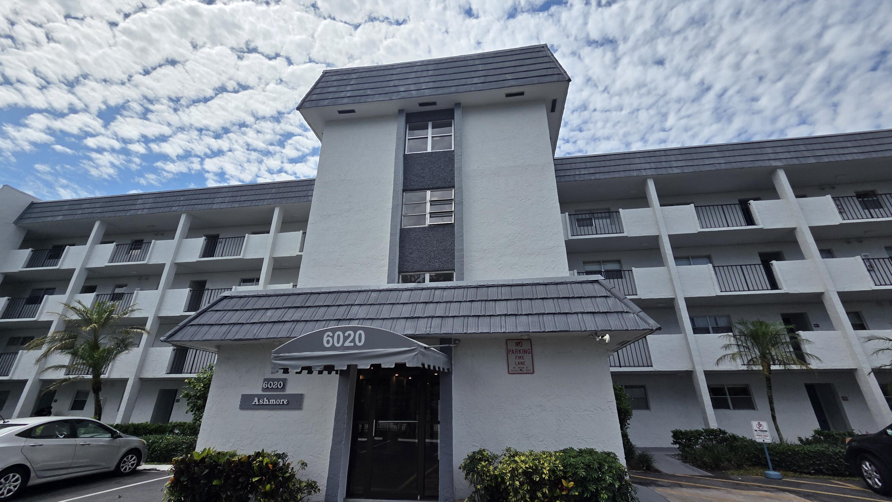 44th St, Lauderhill, FL 33319