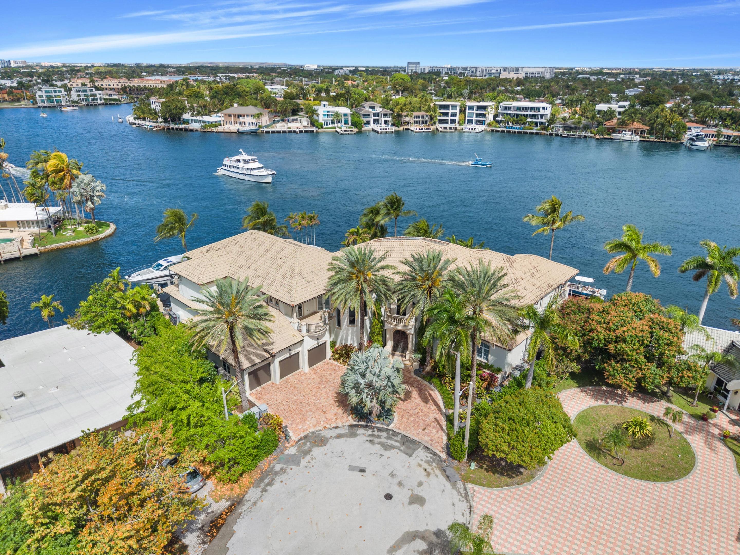 8th St, Pompano Beach, FL 33062