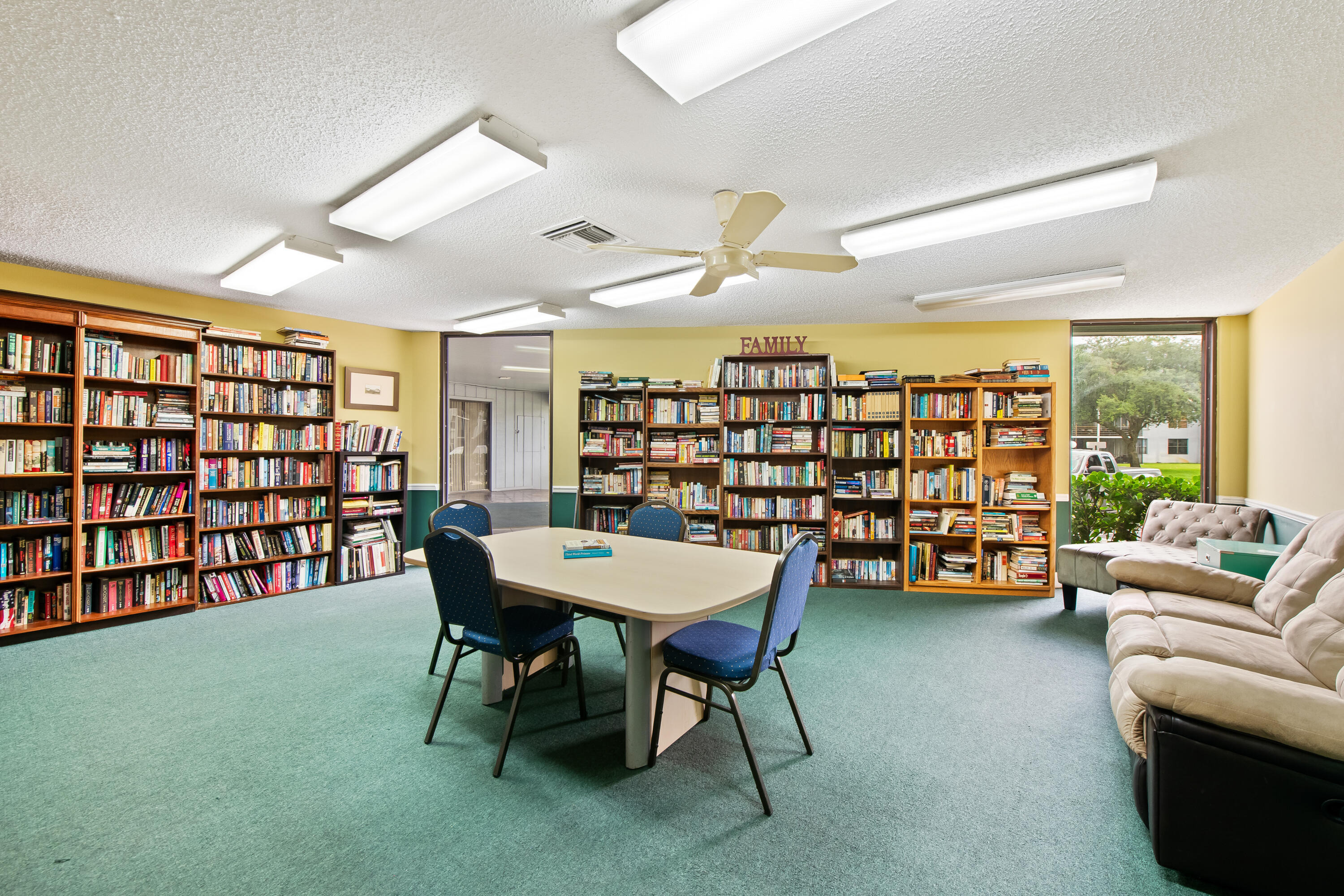 Royal Park Dr, Oakland Park, FL 33309 #1