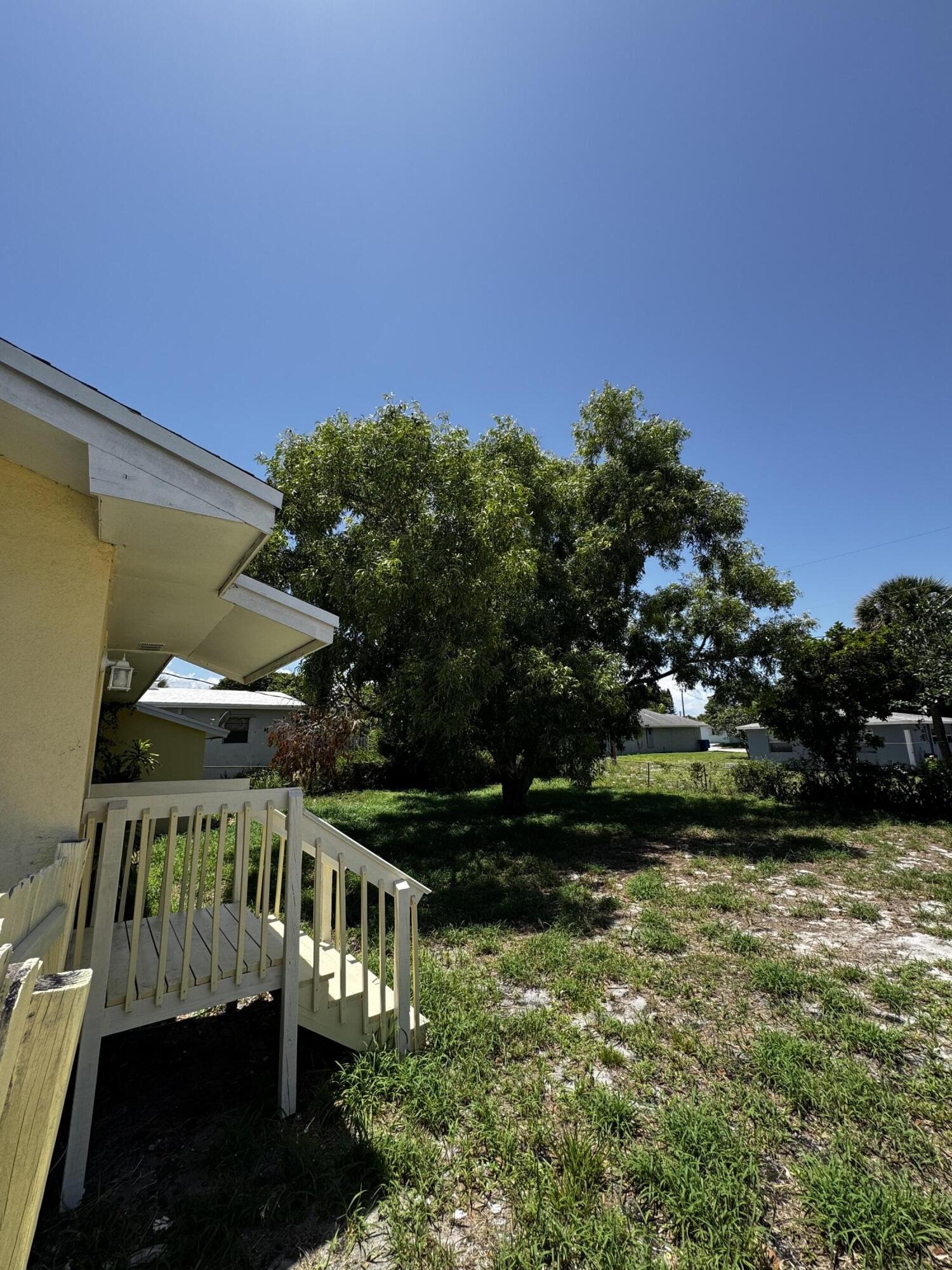 32nd St, Riviera Beach, FL 33404 #1