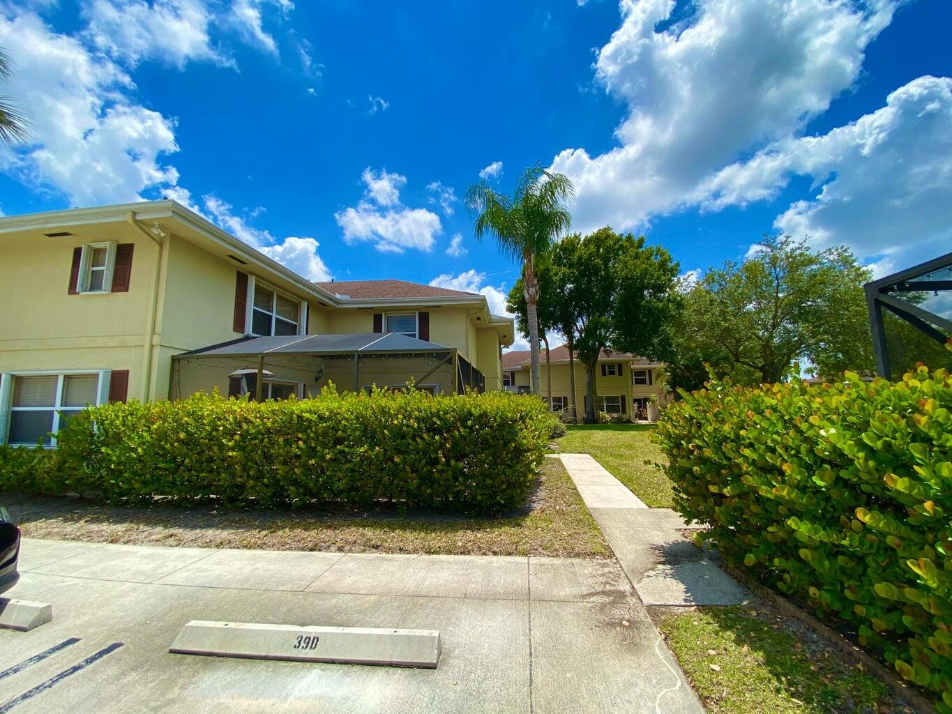 Essex Ct, Royal Palm Beach, FL 33411 #1
