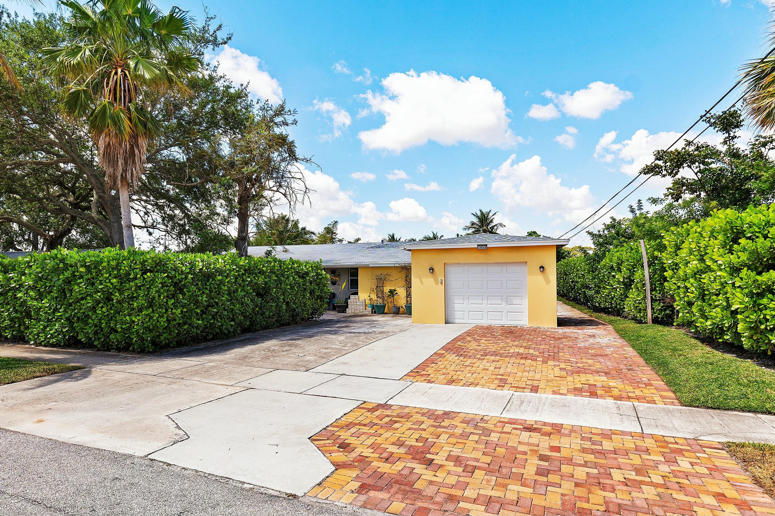 3rd Ave, Delray Beach, FL 33444