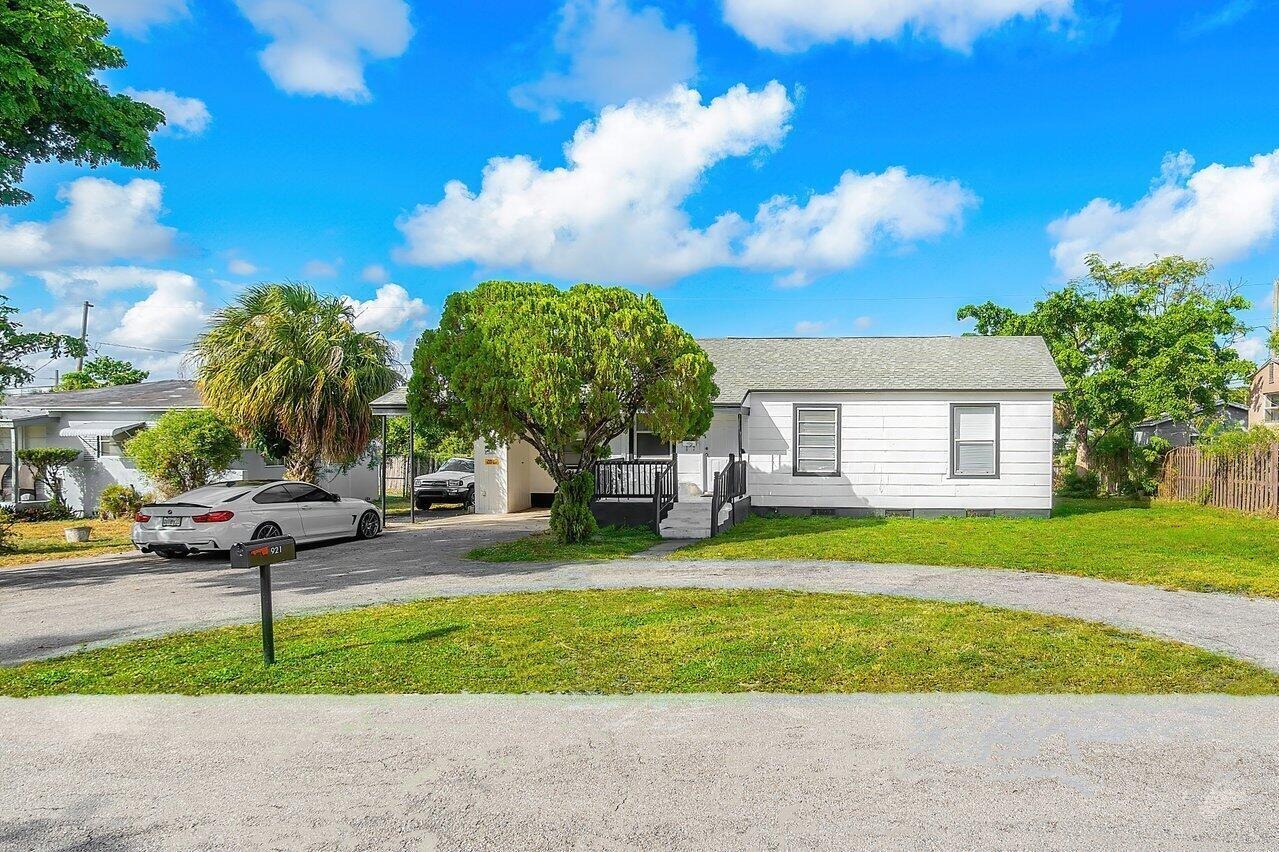 43rd St, West Palm Beach, FL 33407 #1