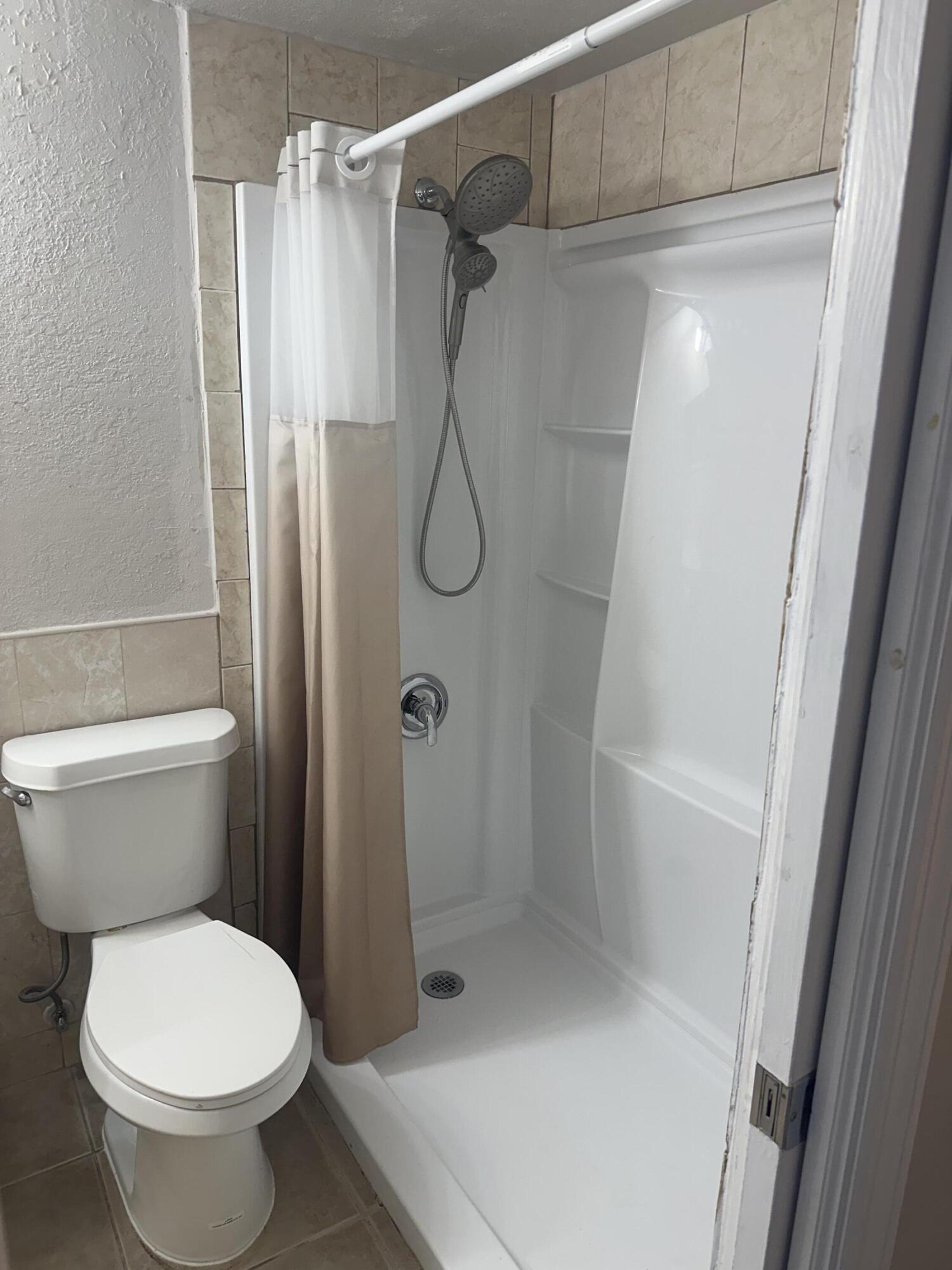 Norwich F , West Palm Beach, FL 33417