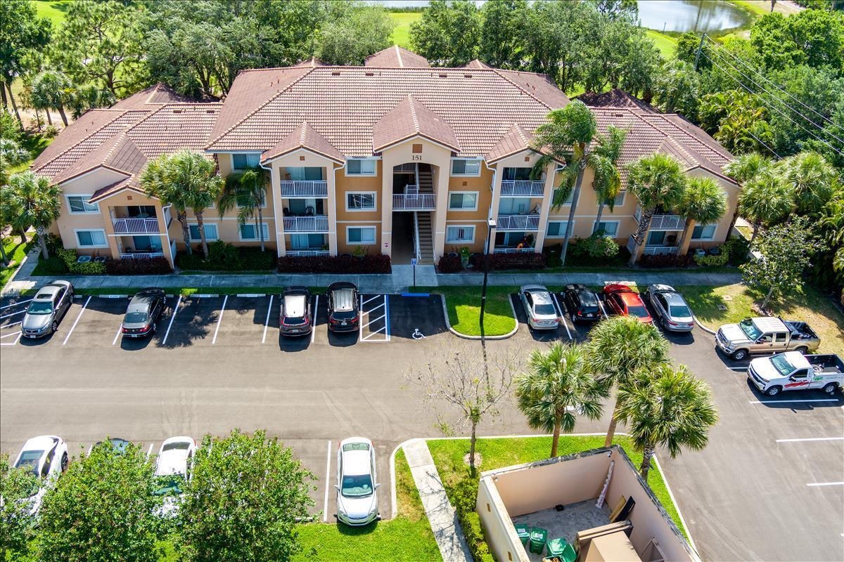 Palm Dr, Port Saint Lucie, FL 34986