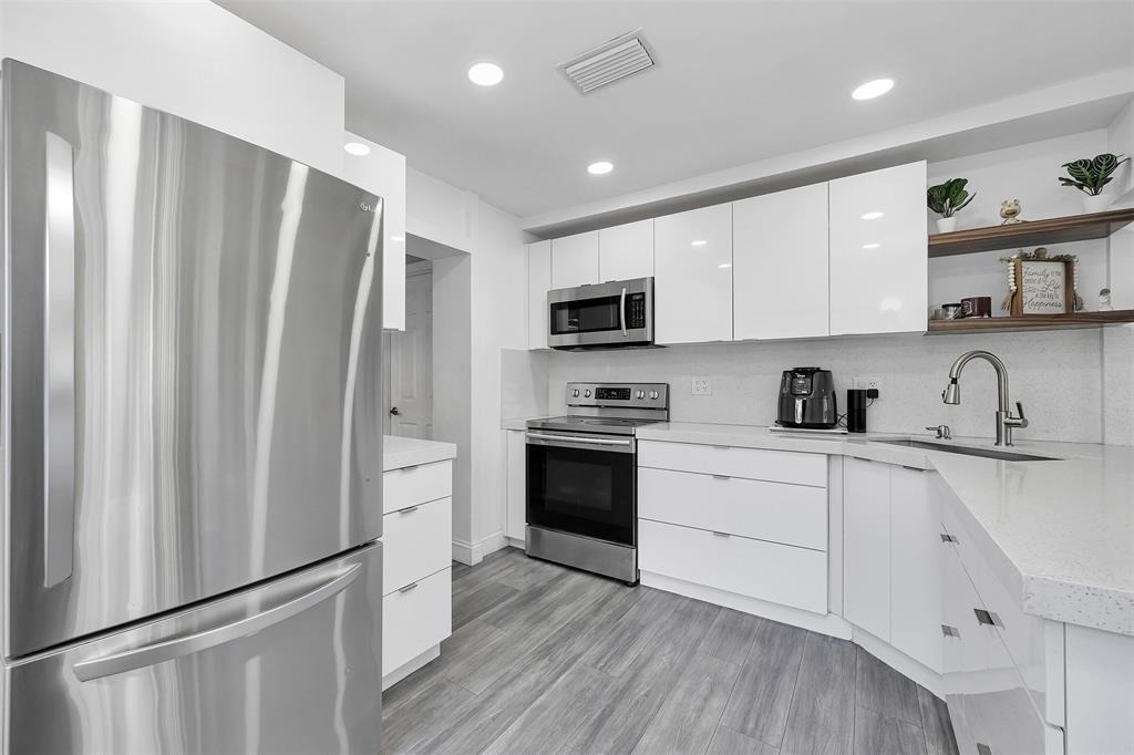 Sherman St, Hollywood, FL 33020 #1