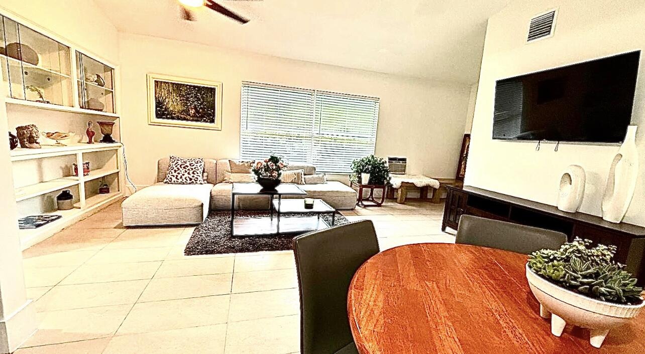 Federal Hwy, Lake Worth Beach, FL 33460