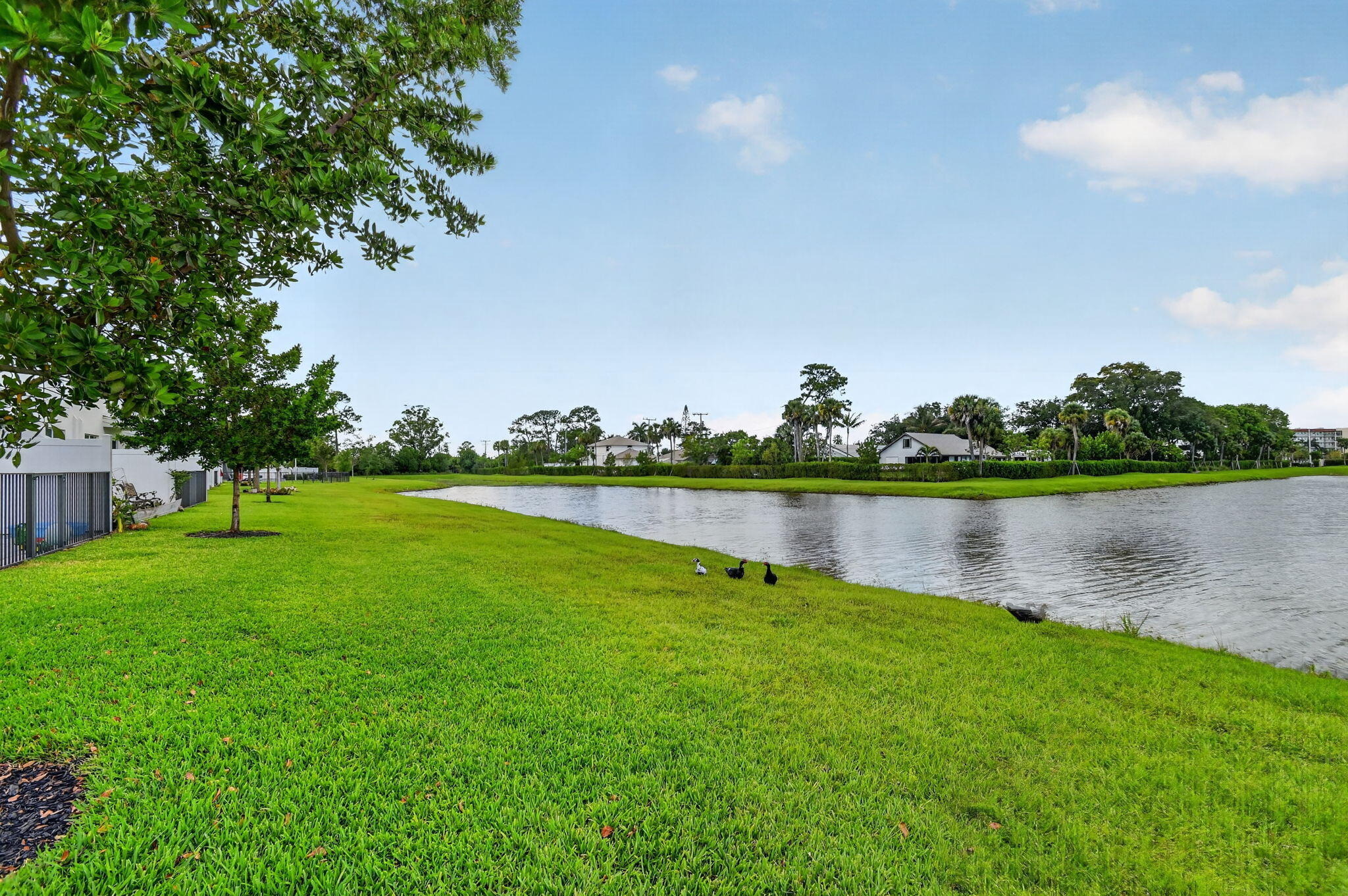 Harbours Edge Ave, Lake Worth, FL 33467