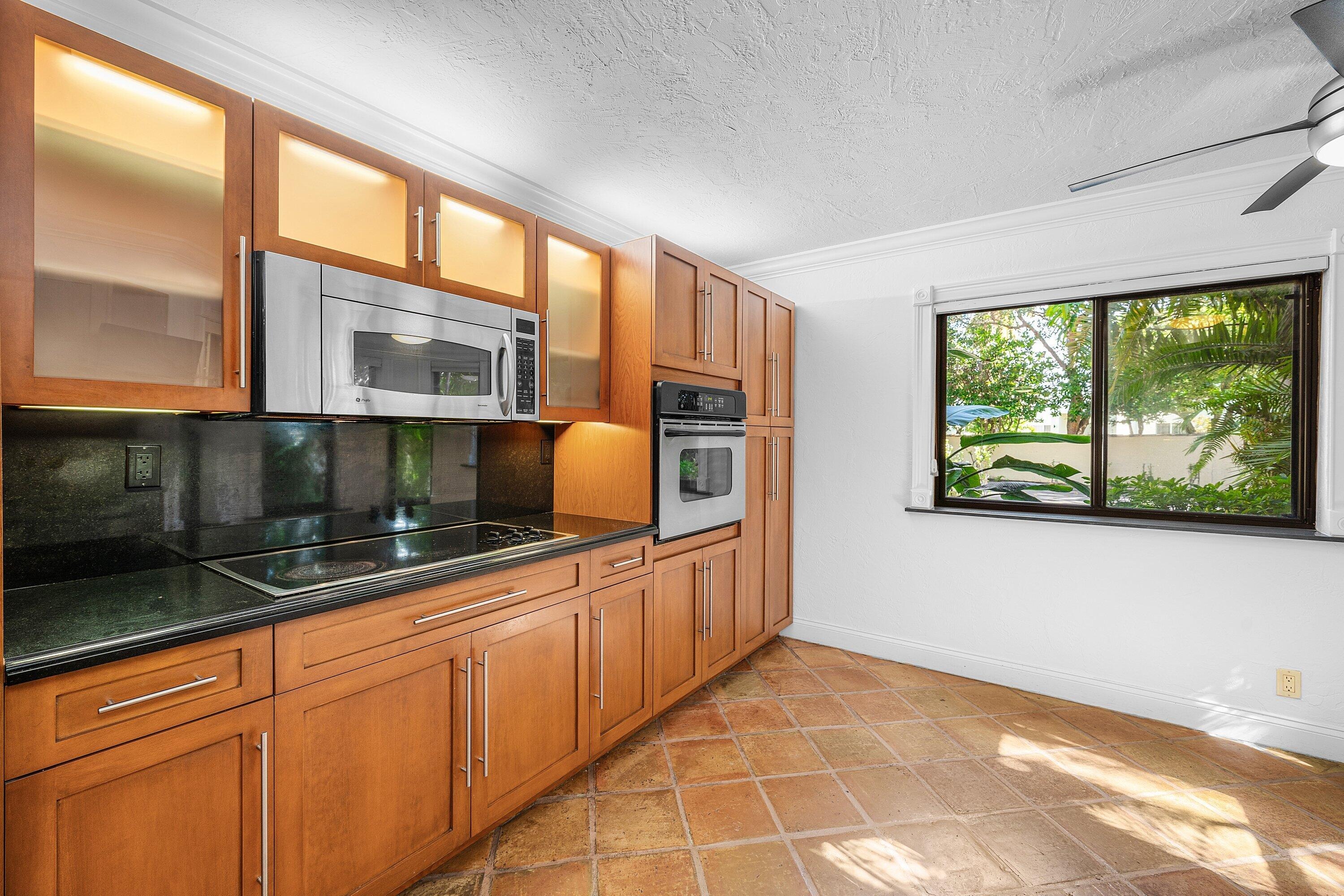 Via Lago , Boynton Beach, FL 33435 #1