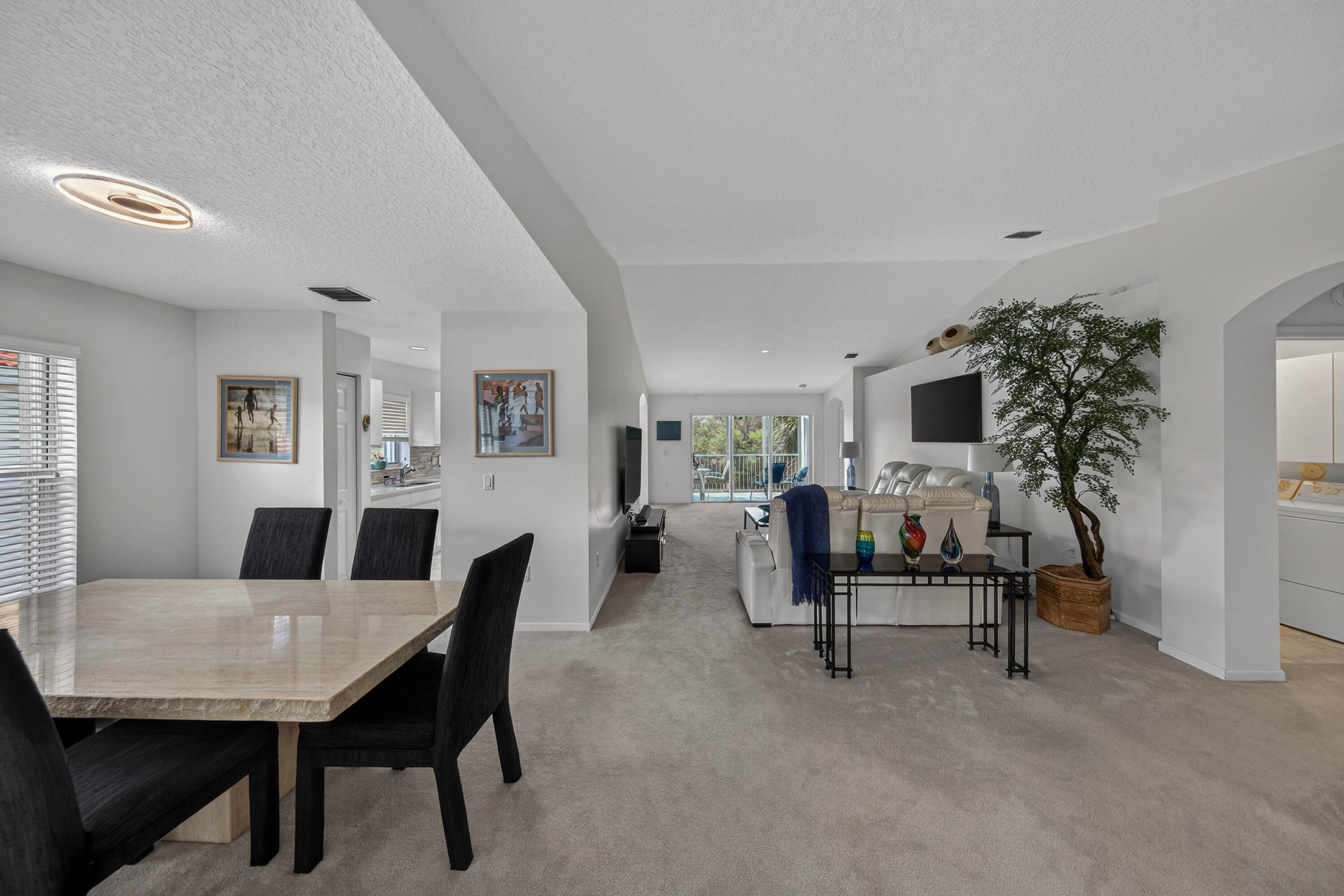 Springwater Pl, Boynton Beach, FL 33437