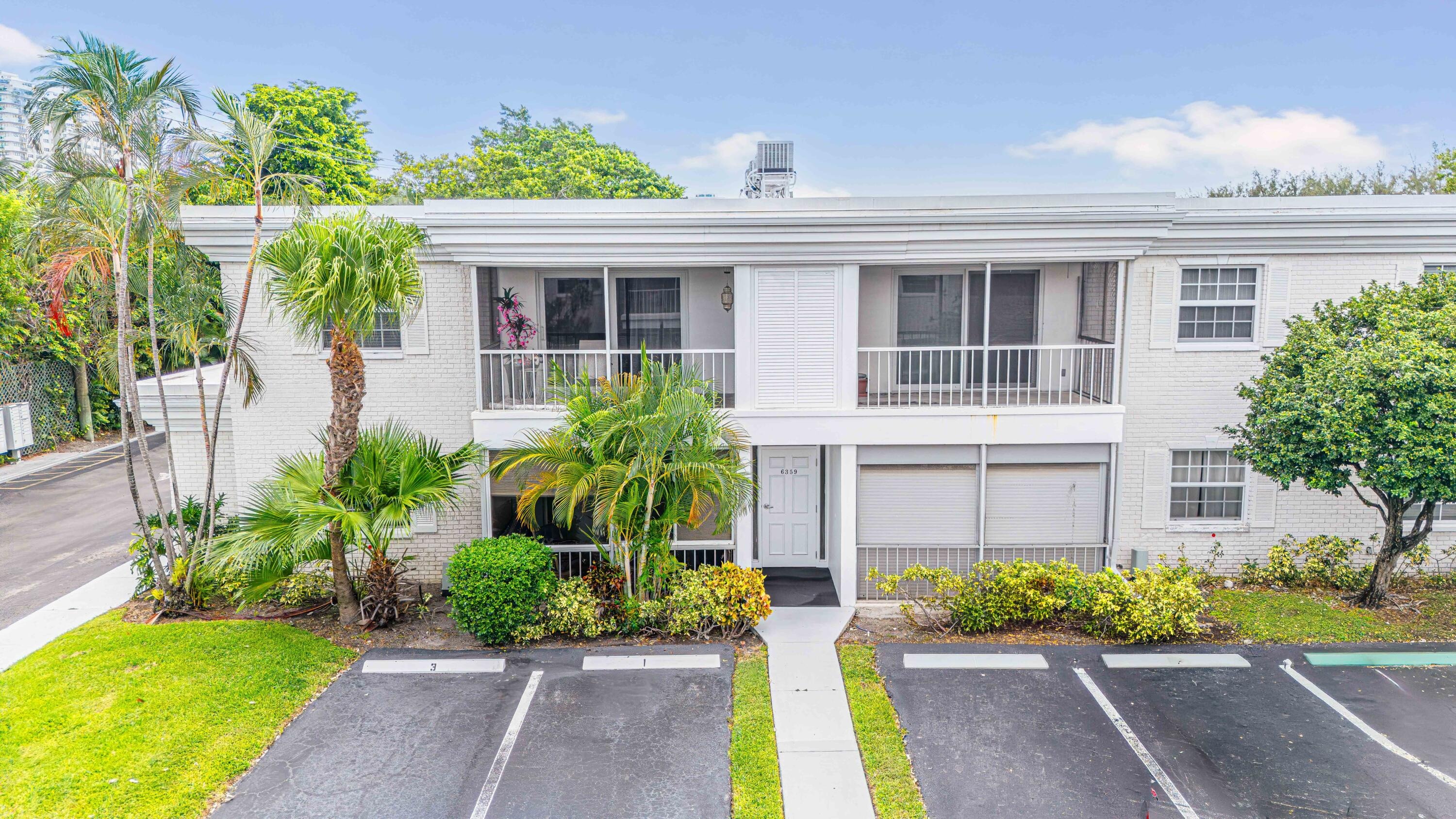 Bay Club Dr, Fort Lauderdale, FL 33308