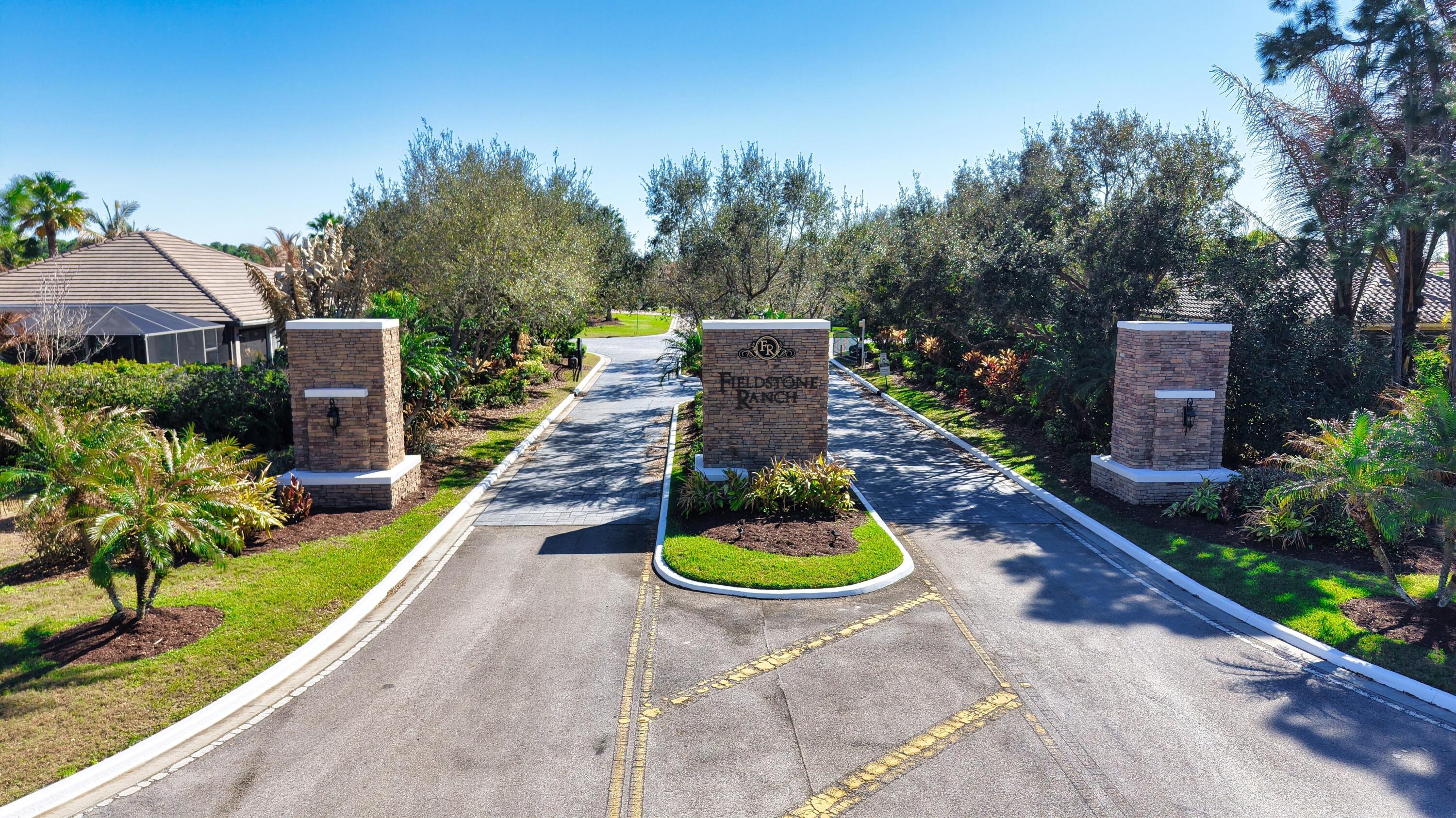 Fieldstone Ranch Sq, Vero Beach, FL 32967