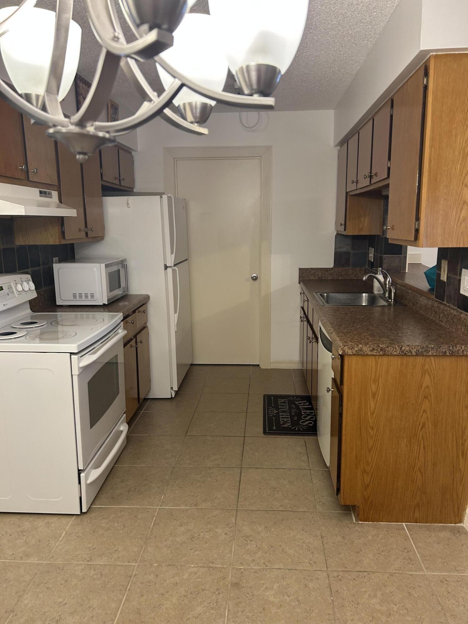 Cinnamon Tree Cir, Jensen Beach, FL 34957 #1