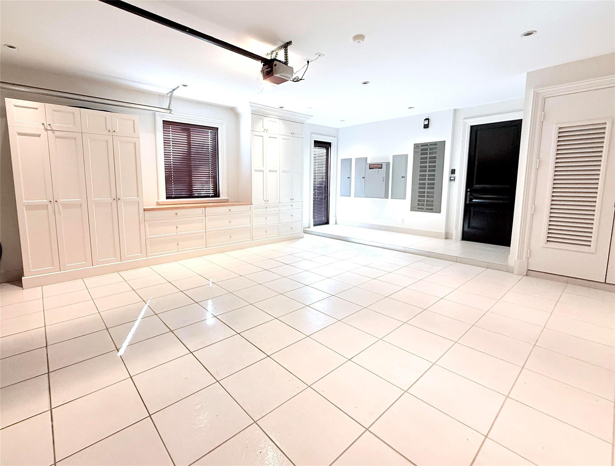Del Lago Dr, Fort Lauderdale, FL 33316