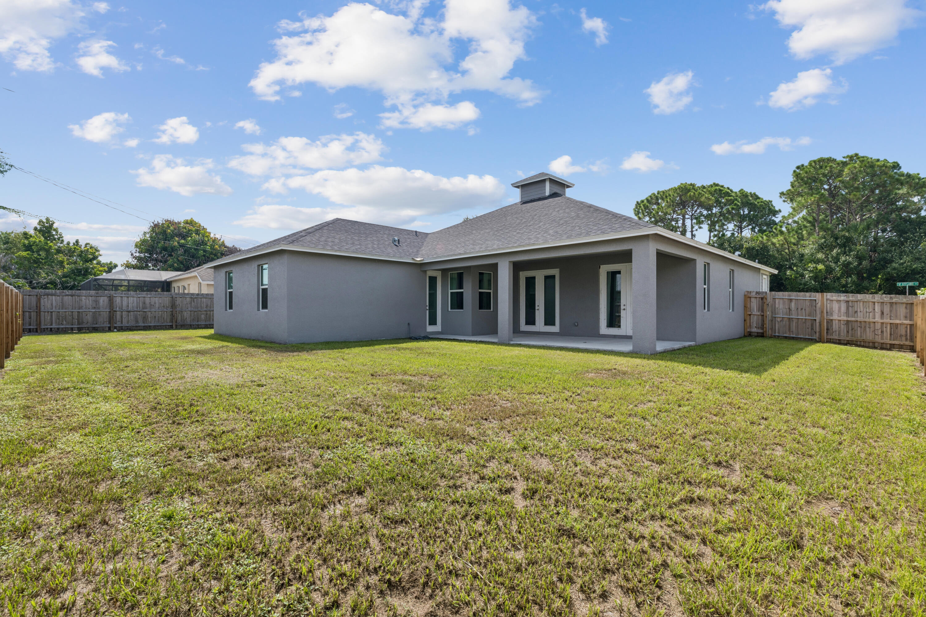 Effland Ave, Port Saint Lucie, FL 34953