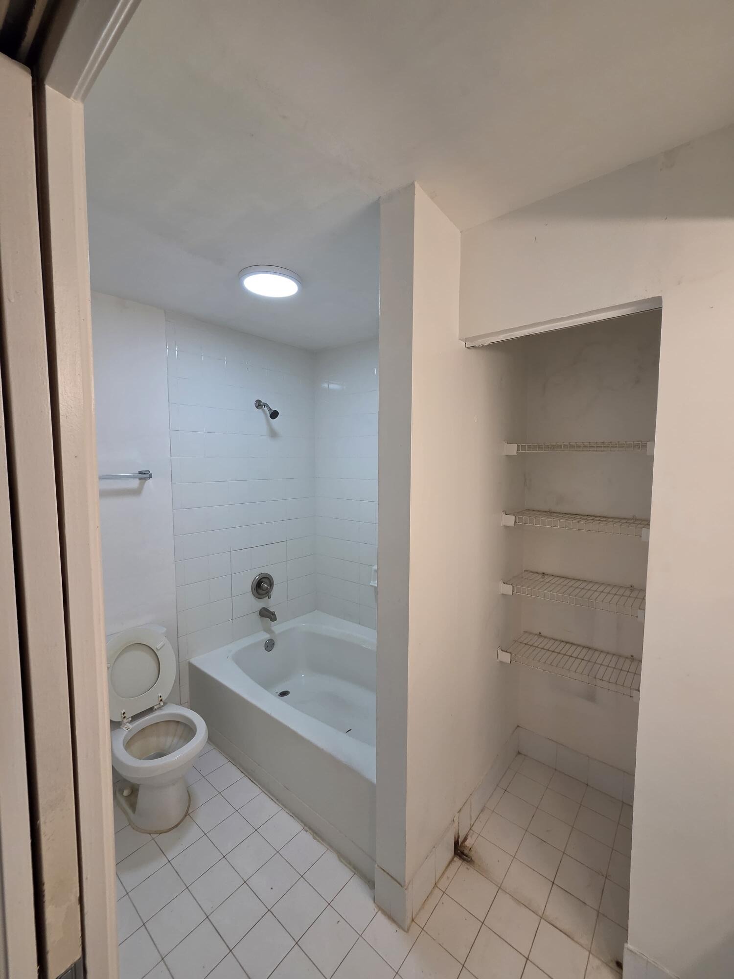 Saint Andrews Pl, Miramar, FL 33025
