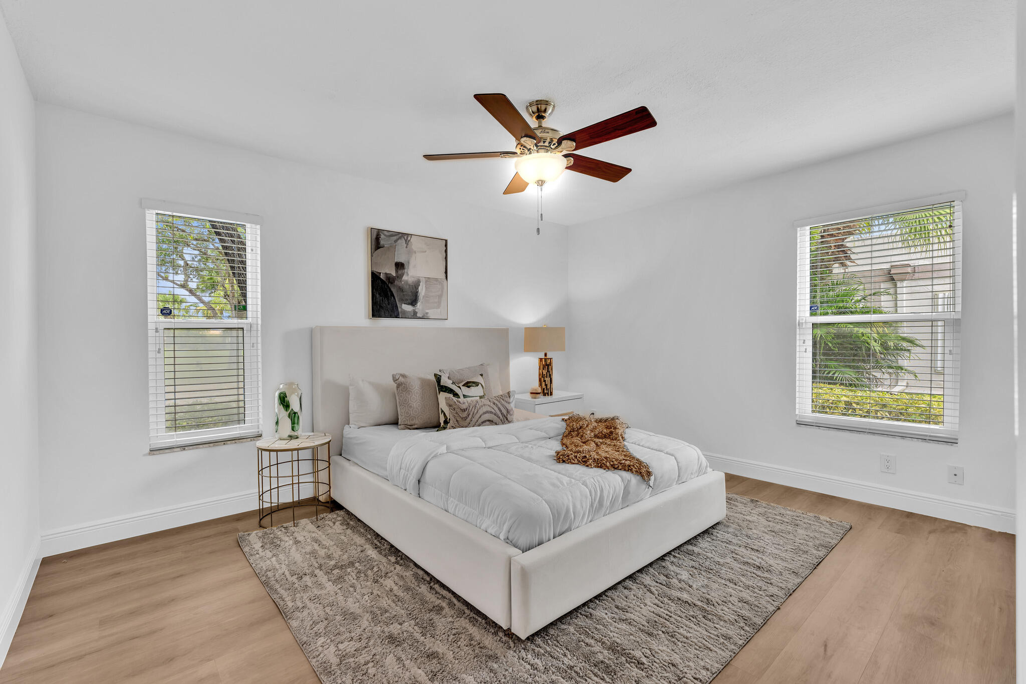 Jolson Ave, Boca Raton, FL 33496