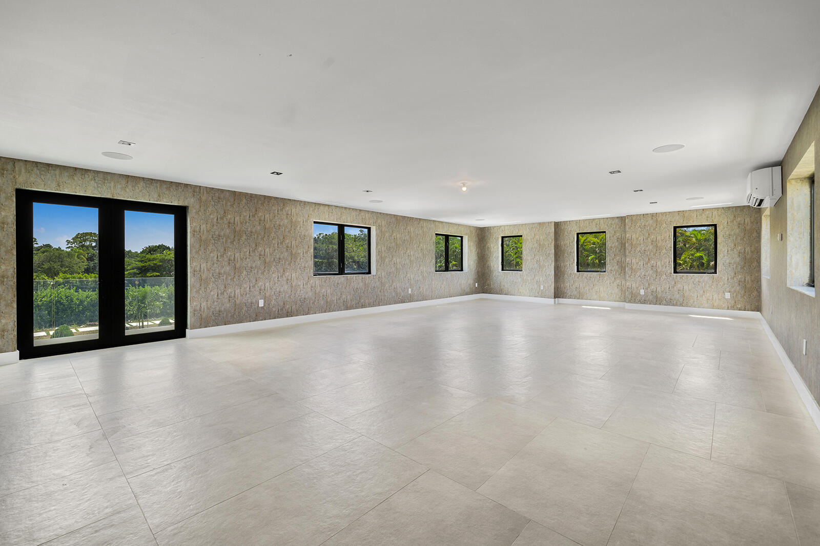 52nd Ct, Southwest Ranches, FL 33331