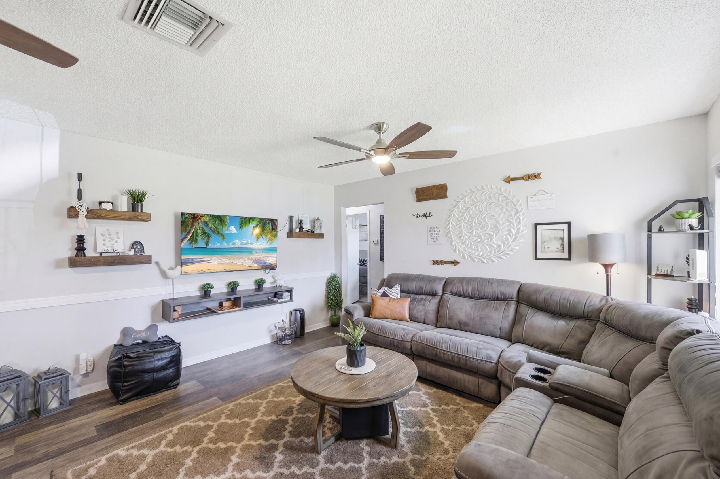 LA Paseos Dr, Greenacres, FL 33463 #1