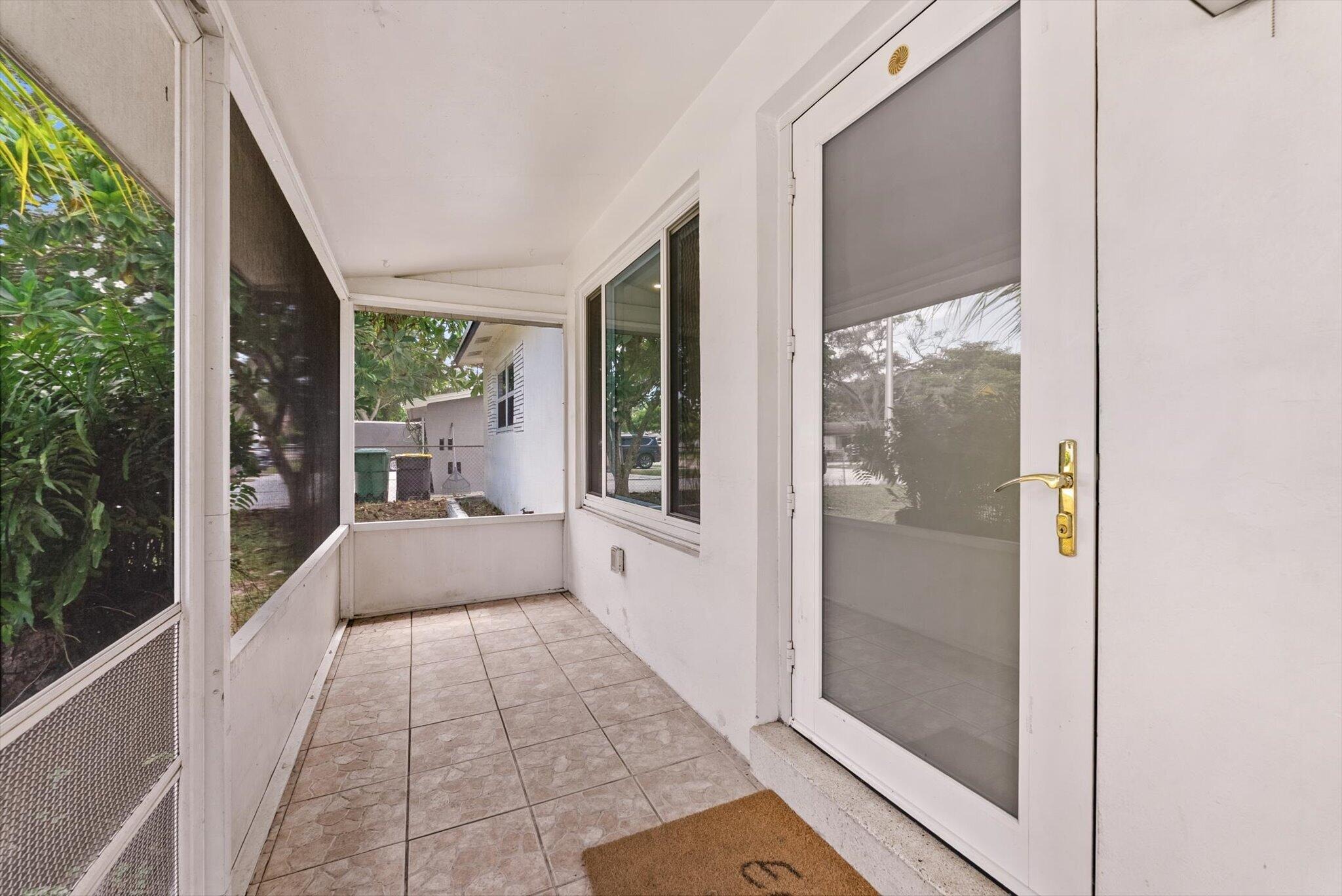 25th Ter, Fort Lauderdale, FL 33312
