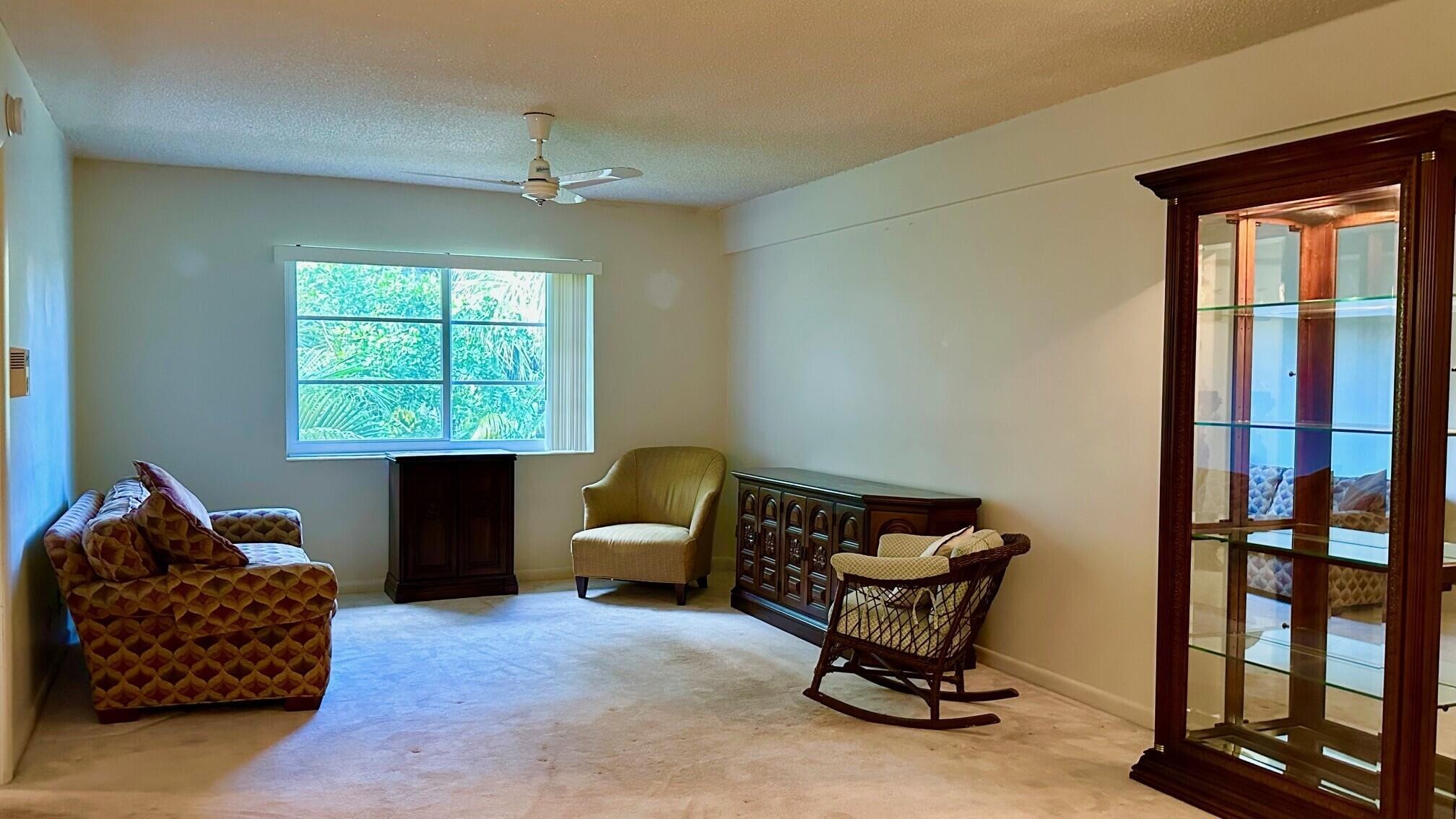 Oakland Park Blvd, Wilton Manors, FL 33311