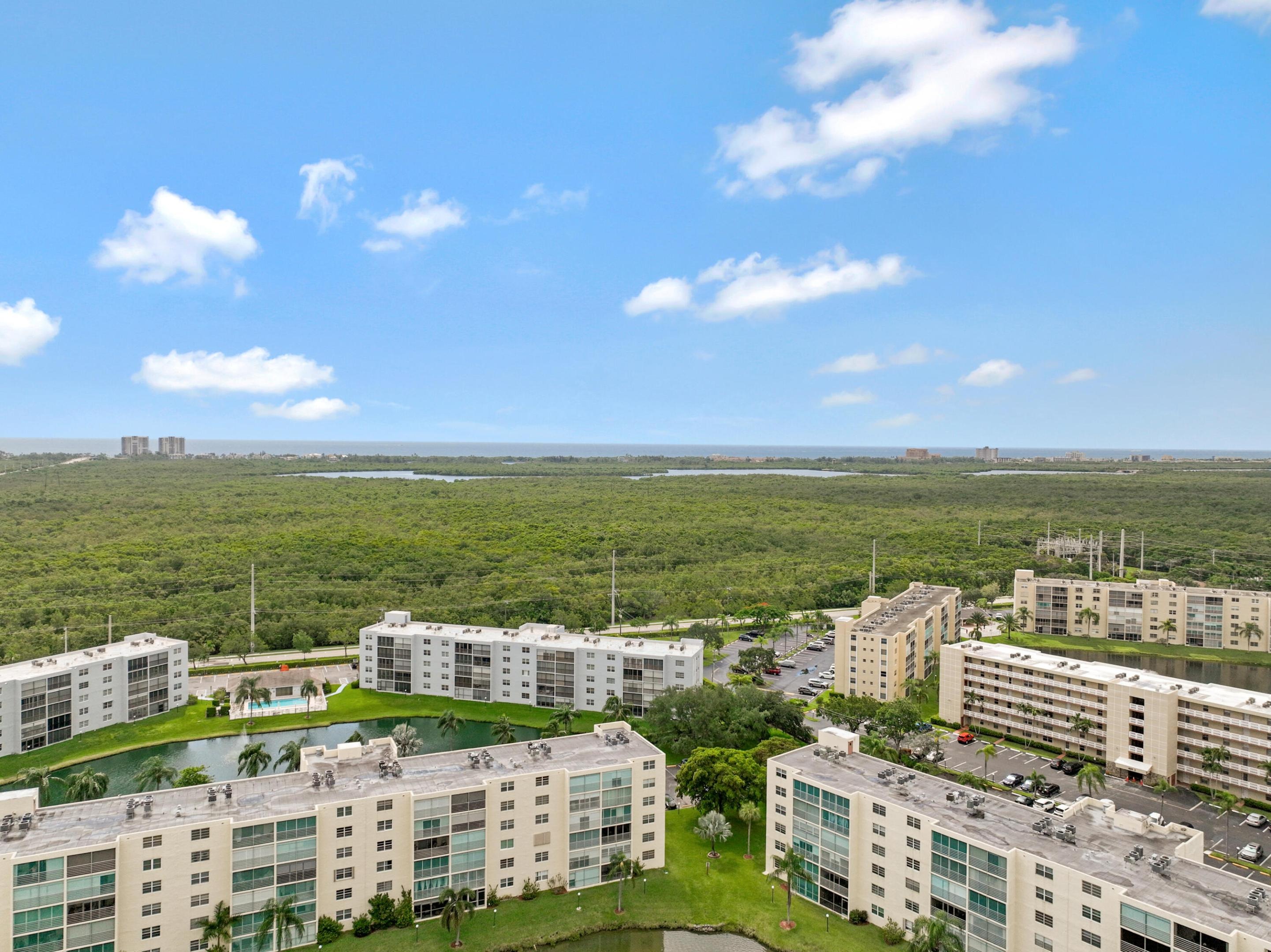 3rd St, Dania, FL 33004