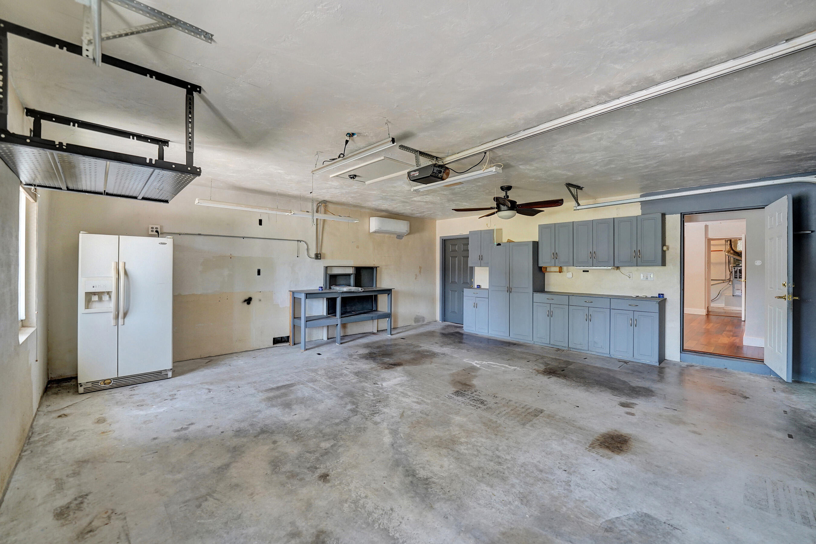 36th St, Oakland Park, FL 33334 #1