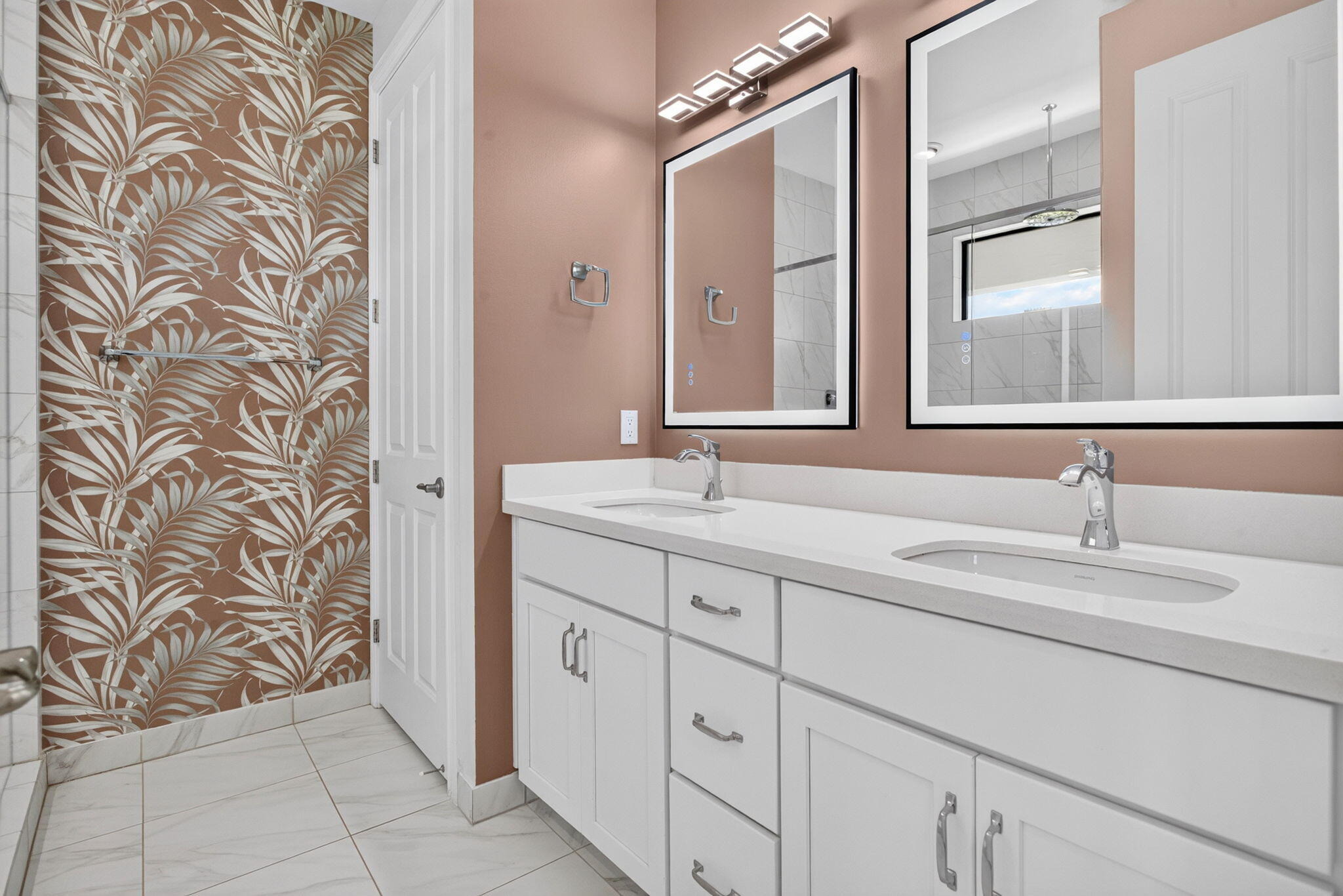 Windward Cir, Boynton Beach, FL 33435