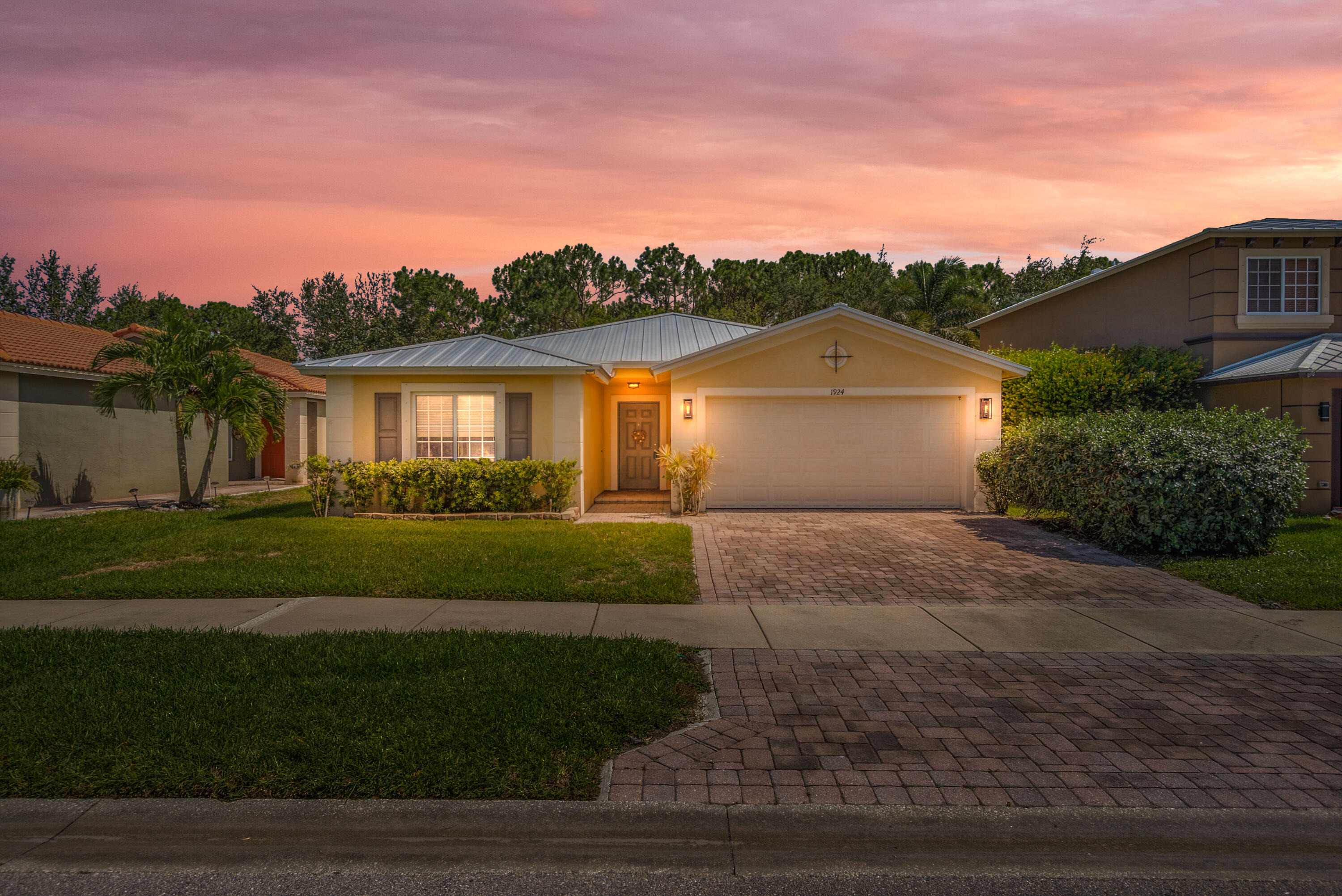 Jamesport Dr, Port Saint Lucie, FL 34953