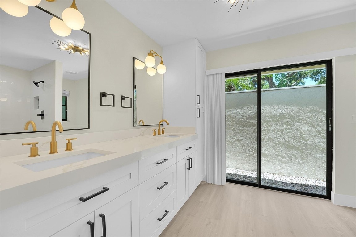 Shady Oaks Ln, North Palm Beach, FL 33408