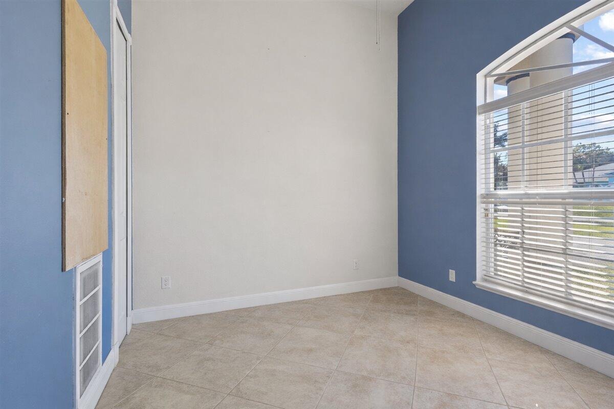 Hyacinth St, Port Saint Lucie, FL 34953