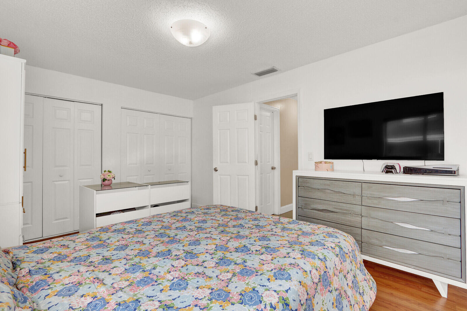 Bosque Ln, West Palm Beach, FL 33415 #1