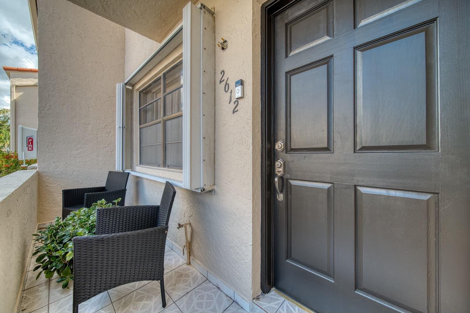 54th Pl, Hialeah, FL 33016