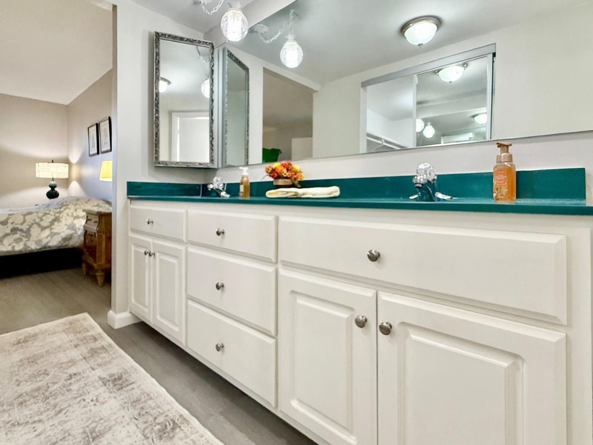 41st St, Lauderdale Lakes, FL 33319