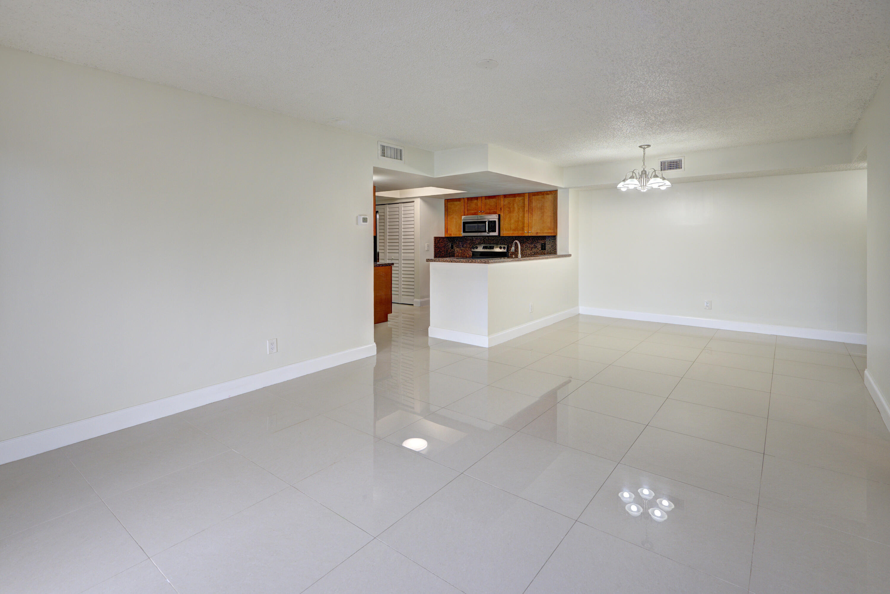Atlantic Blvd, Coral Springs, FL 33071