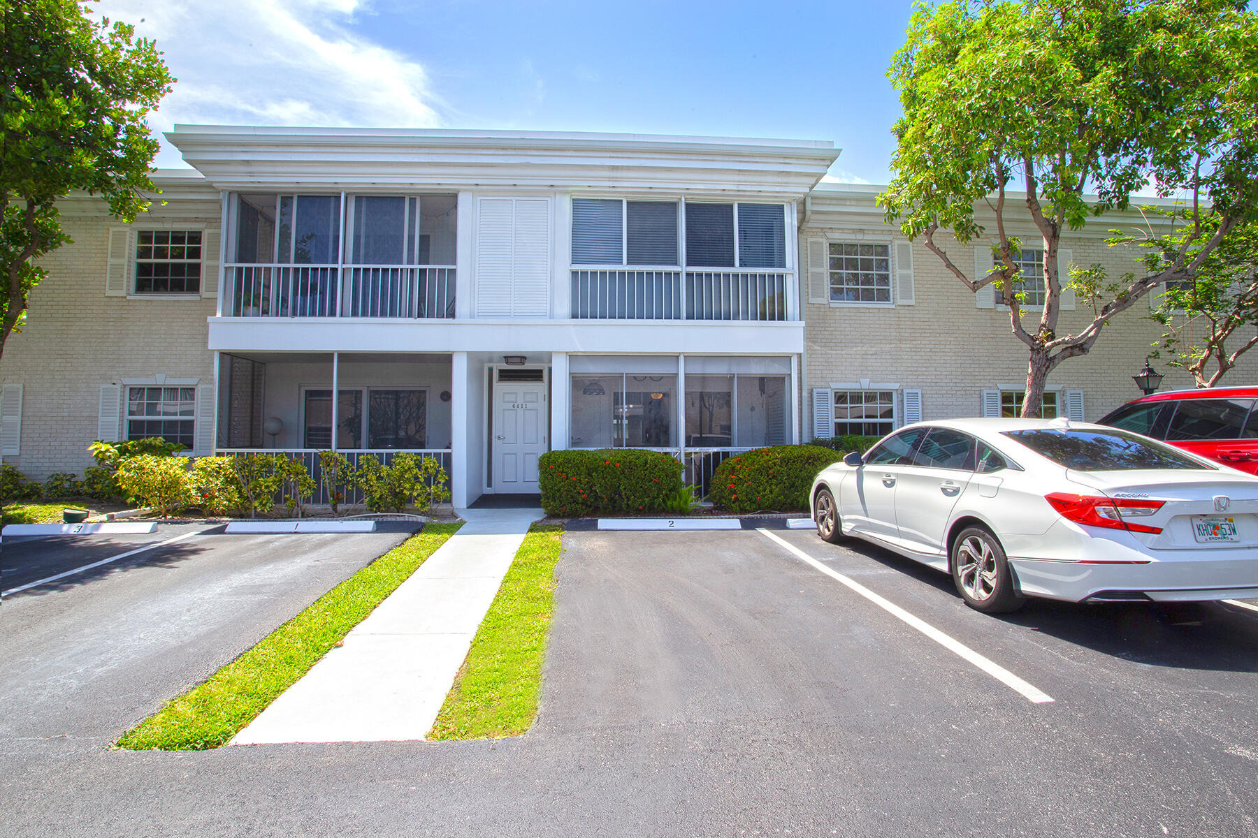 Bay Club Dr, Ft Lauderdale, FL 33308