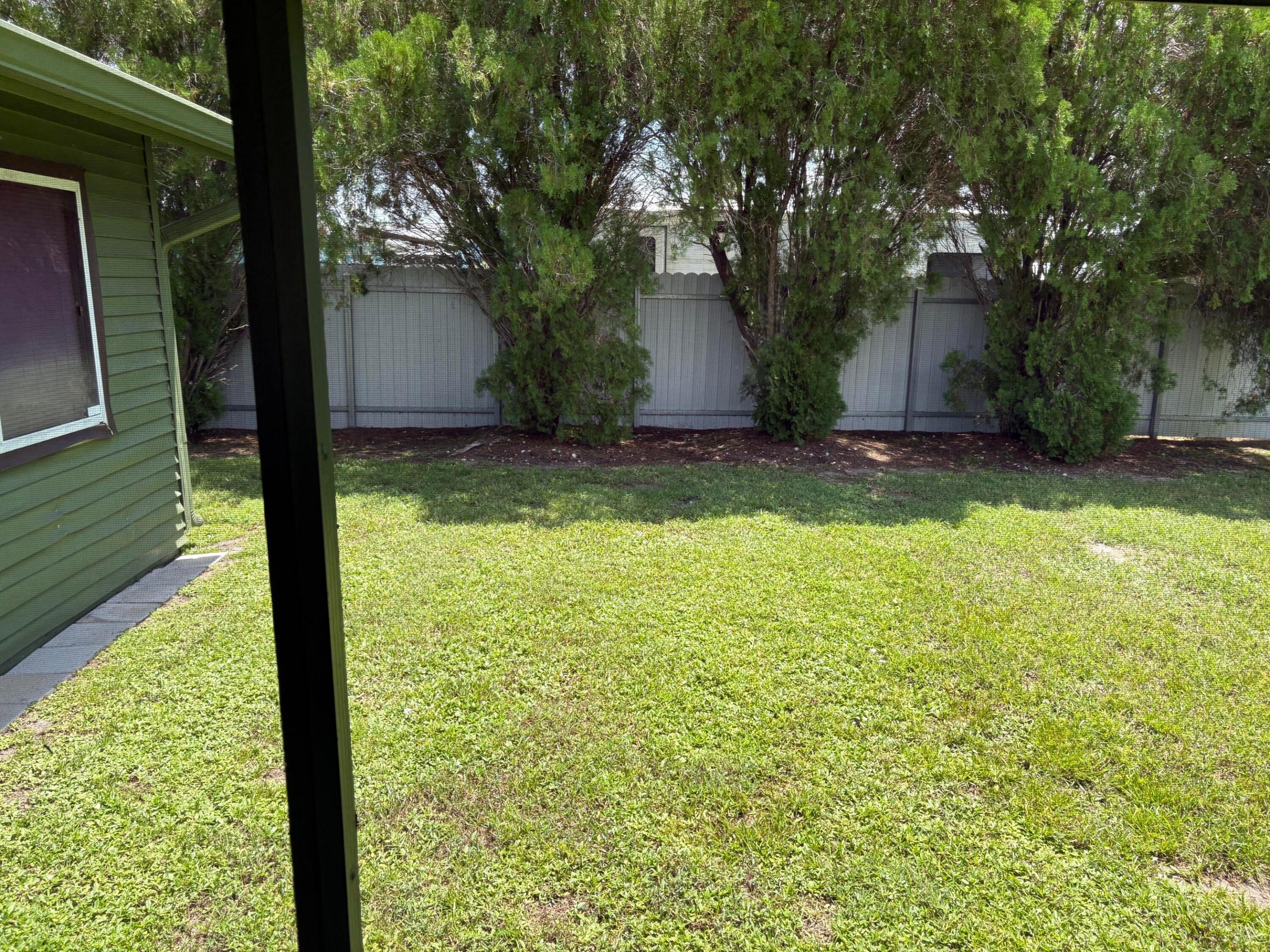 Arenson Ln, Port Saint Lucie, FL 34952