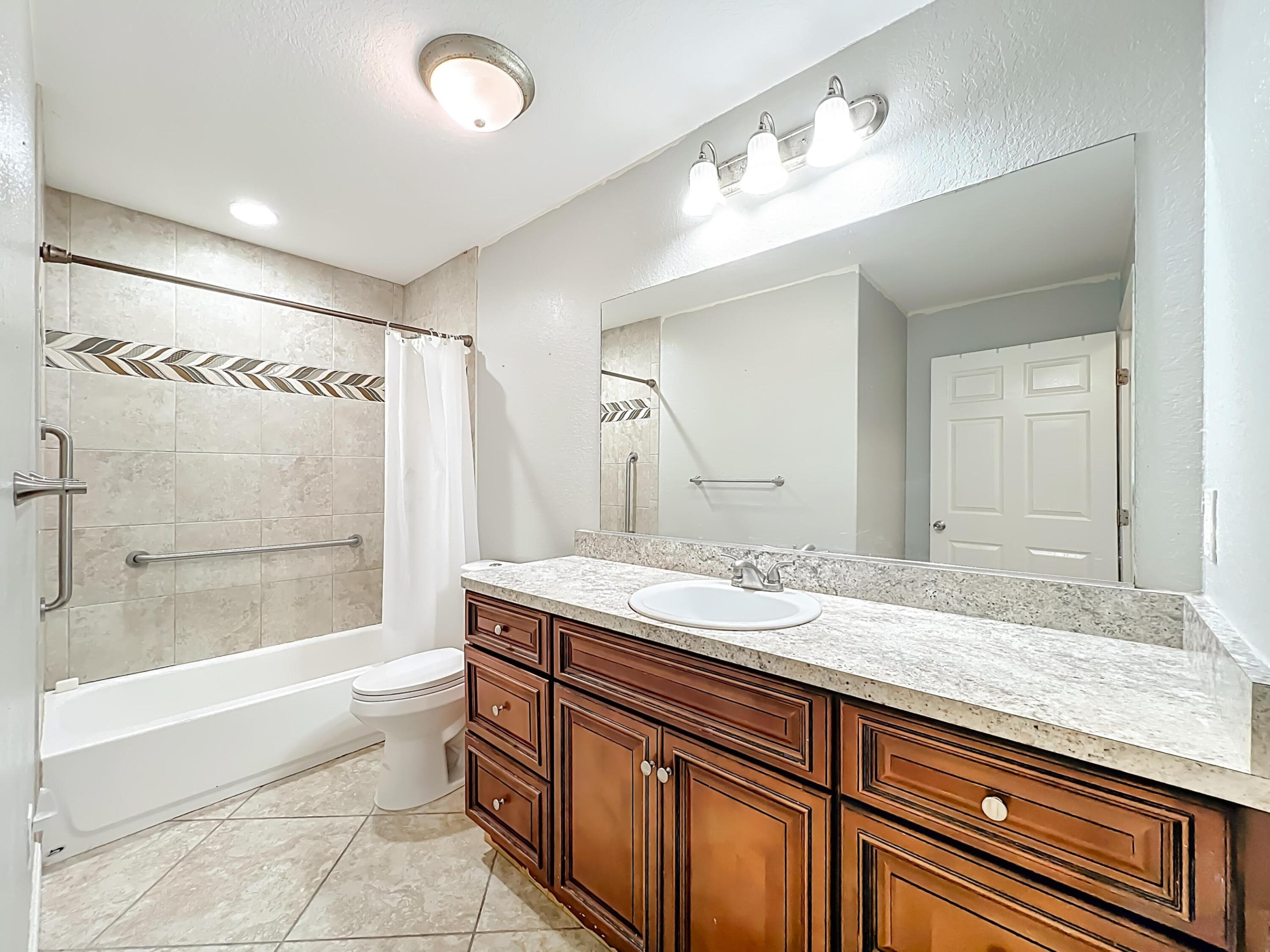 Masters Ave, Wildwood, FL 34785