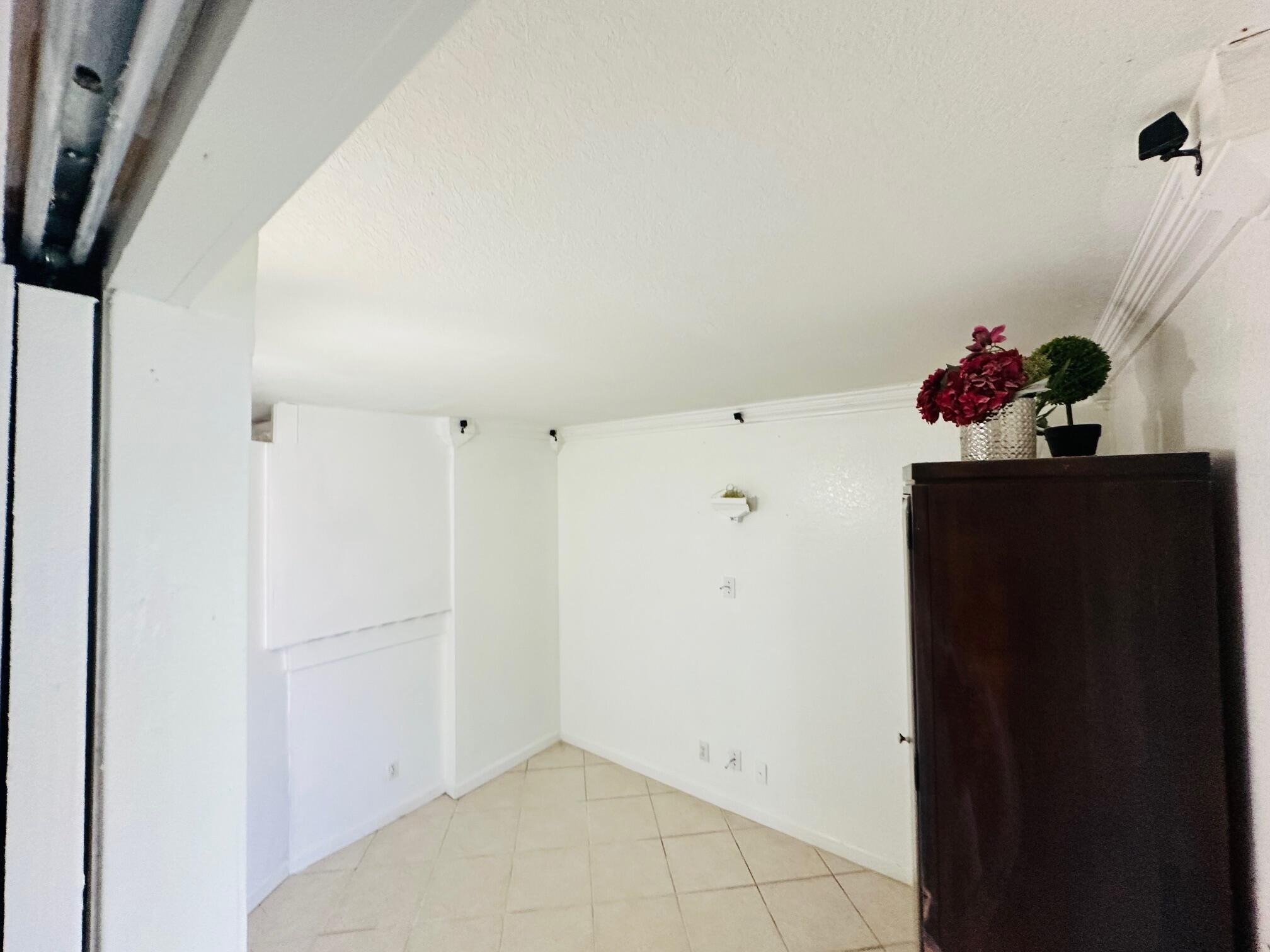 Big Pine Way, Riviera Beach, FL 33407