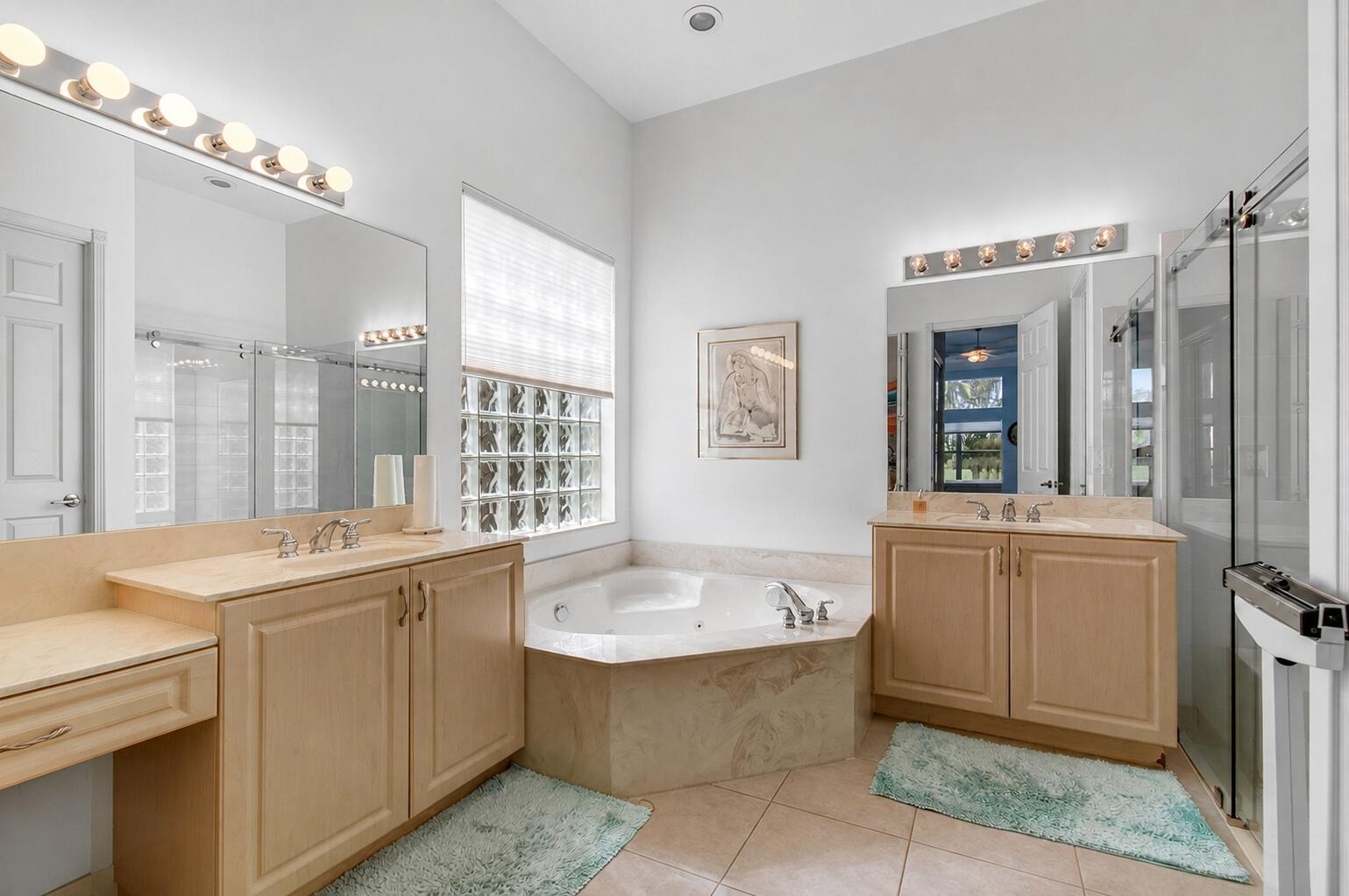 Twin Falls Dr, Boynton Beach, FL 33437