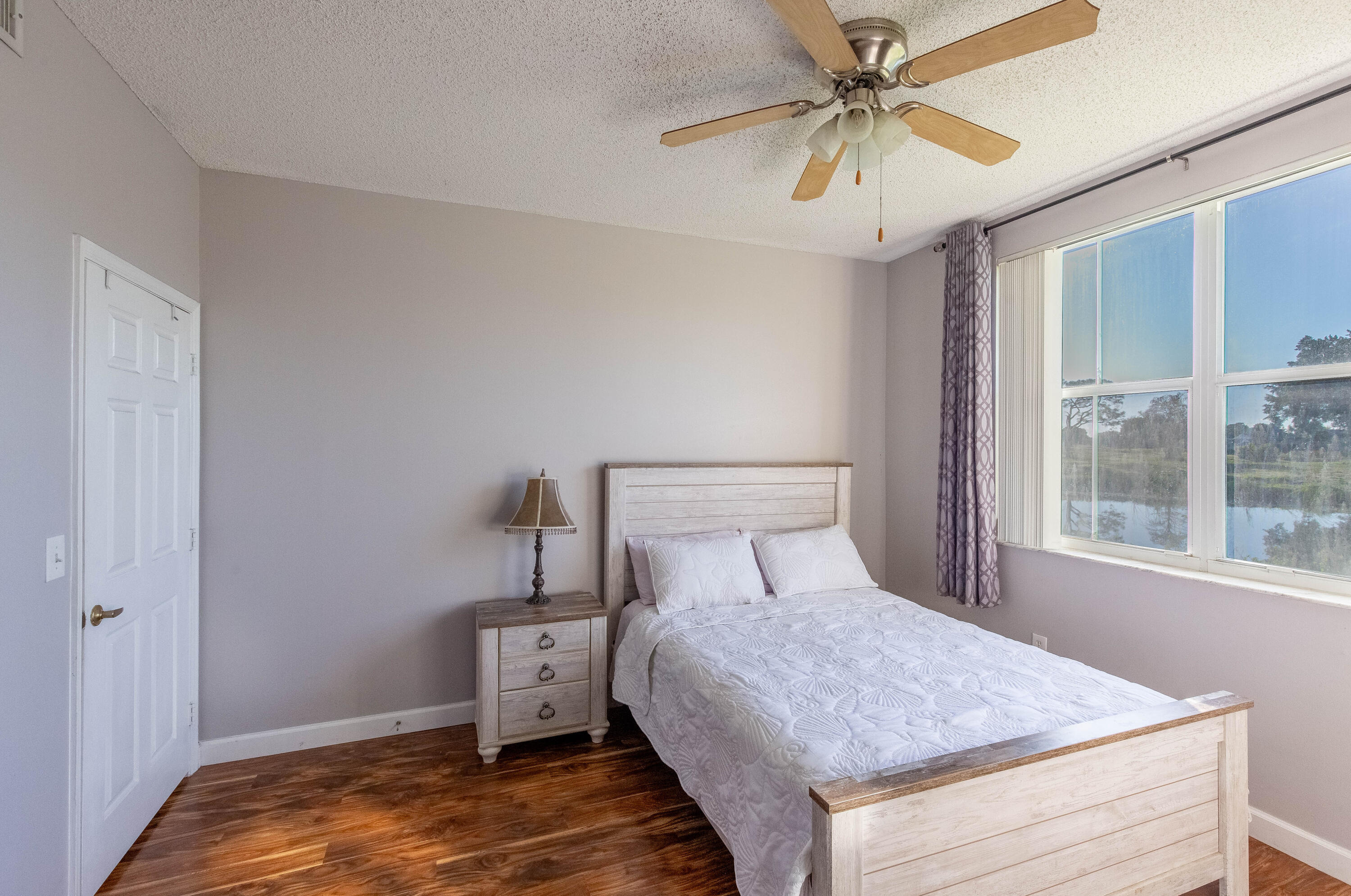 Greenview Shores Blvd, Wellington, FL 33414