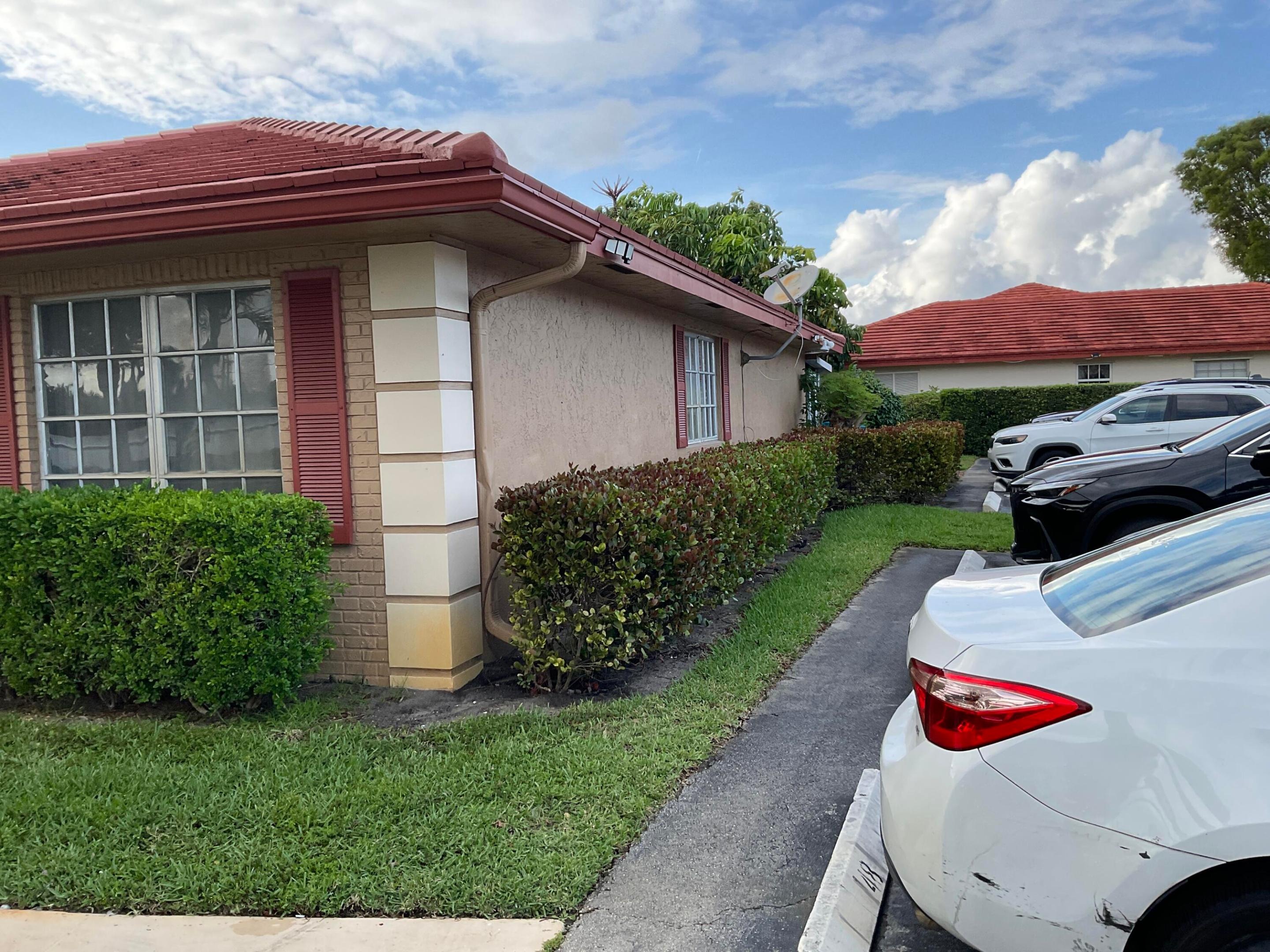 27th Ave, Boynton Beach, FL 33426