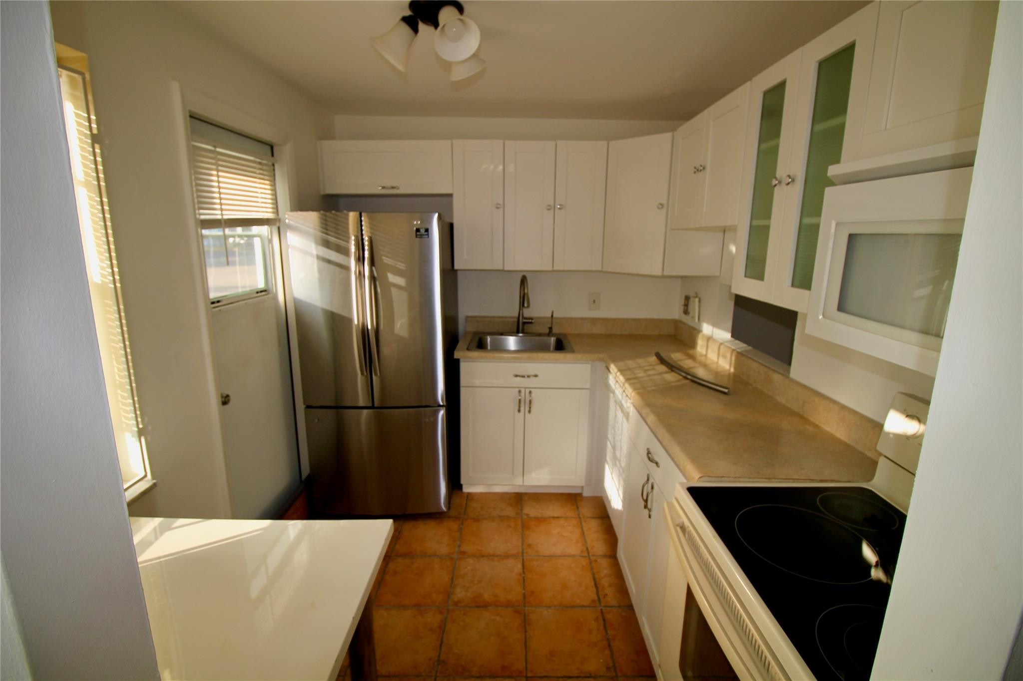 2nd St, Dania, FL 33004 #1