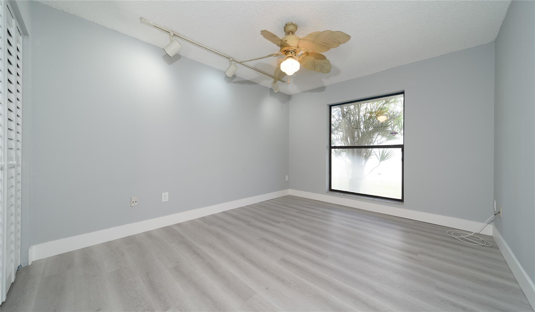 Canary Palm Cir, Boca Raton, FL 33433 #1