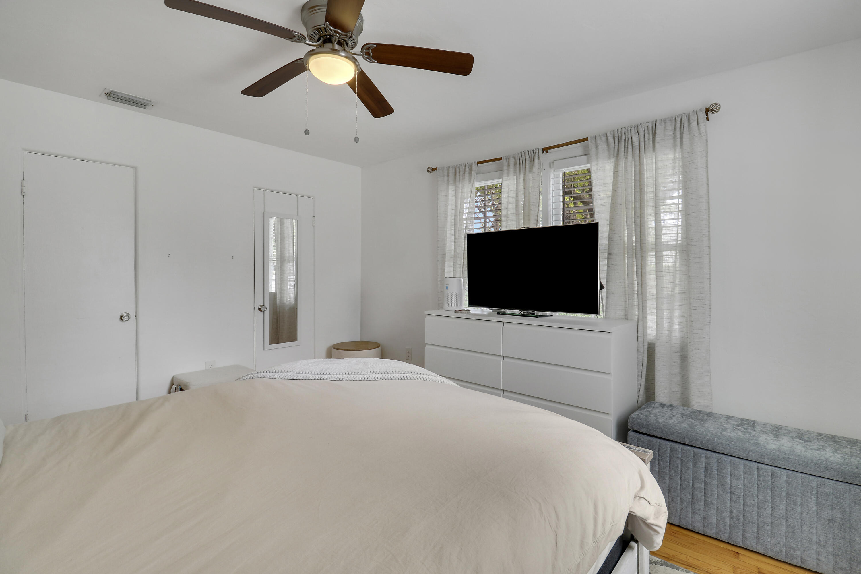 Spruce Ave, West Palm Beach, FL 33407